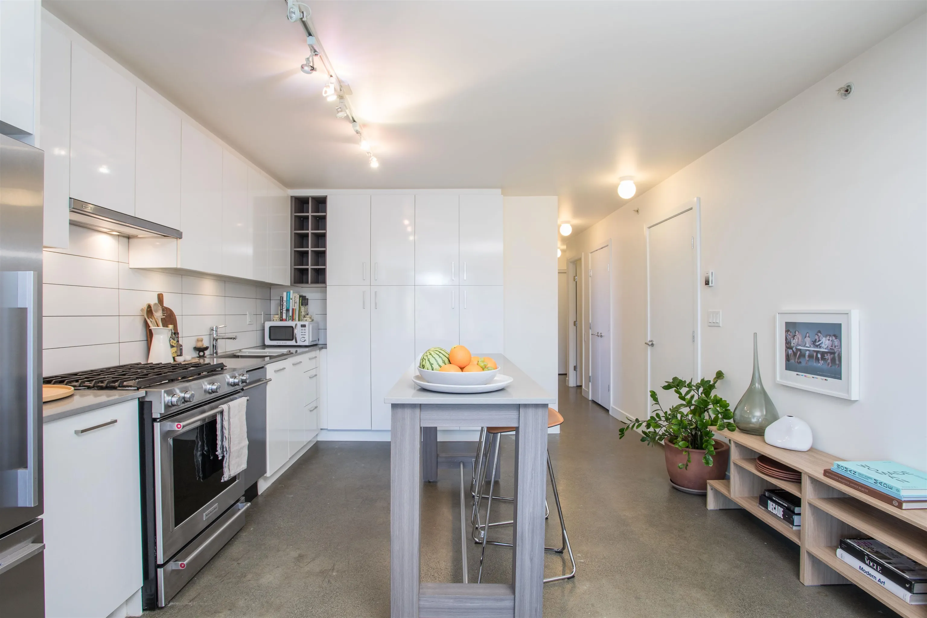 231 E Pender Street #307