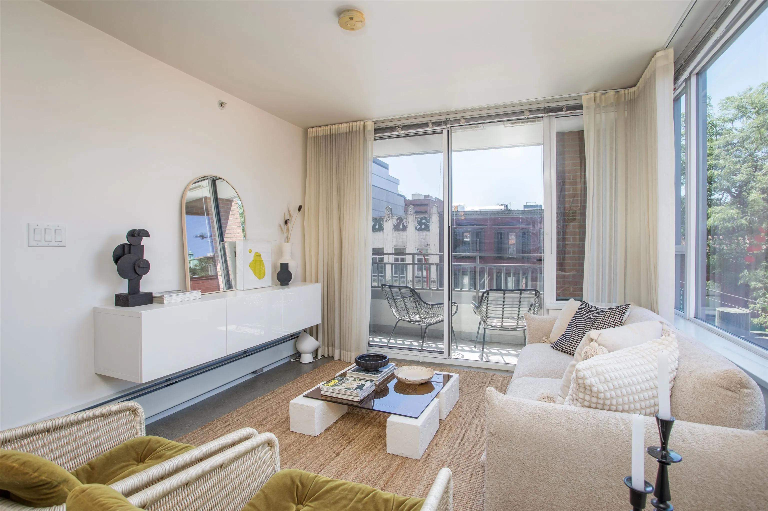 231 E Pender Street #307
