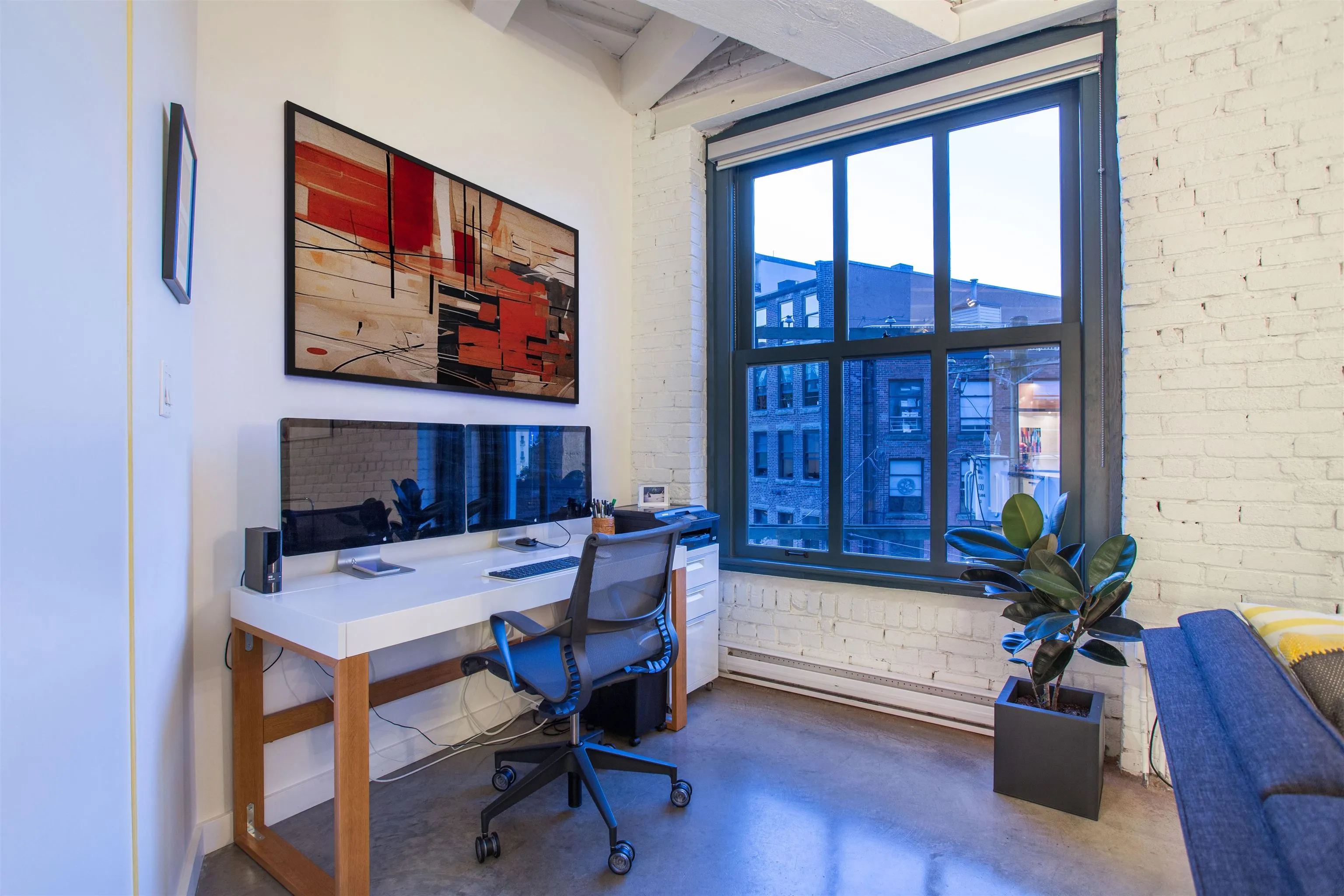 55 E Cordova Street #303