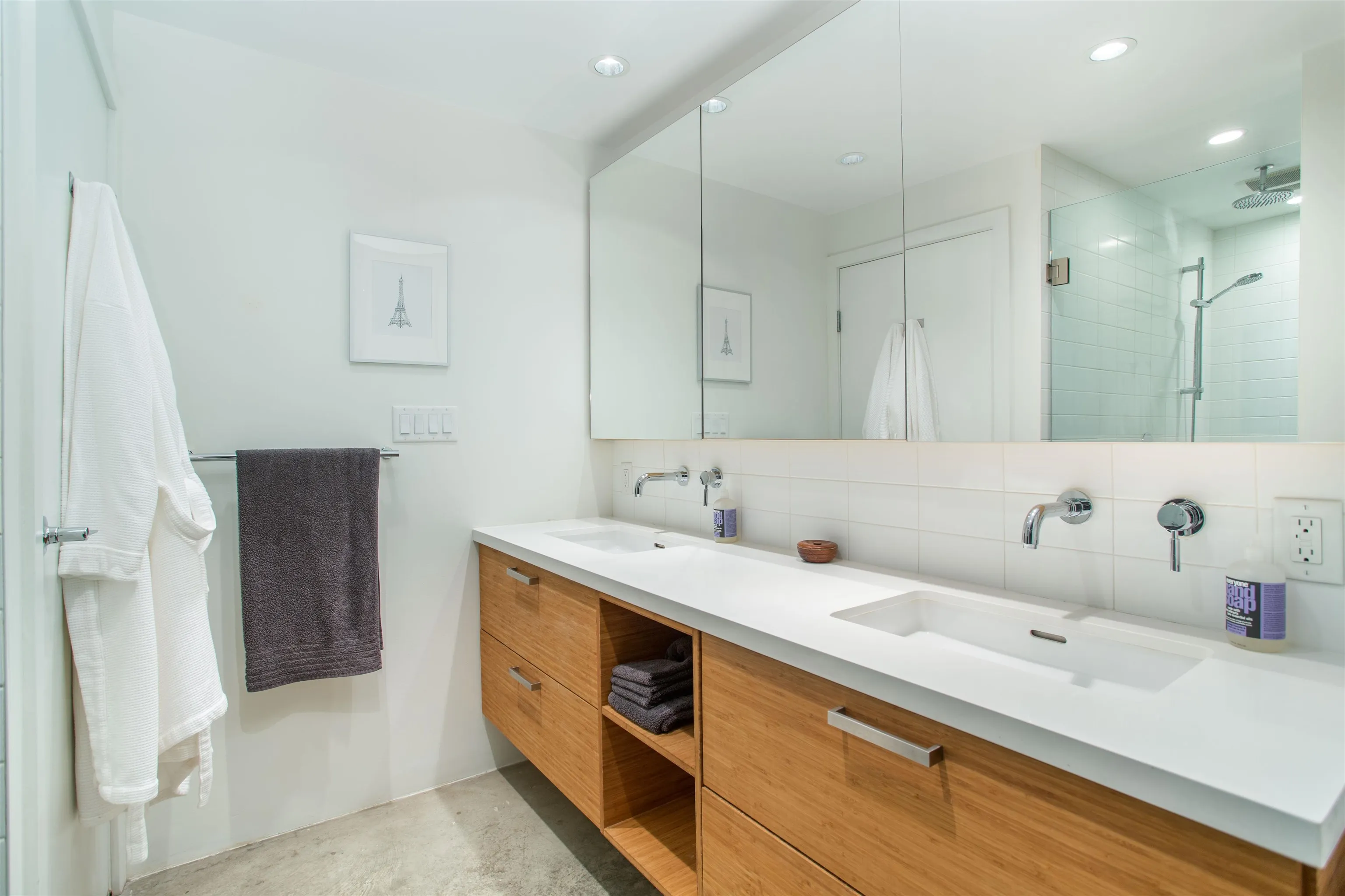 55 E Cordova Street #303