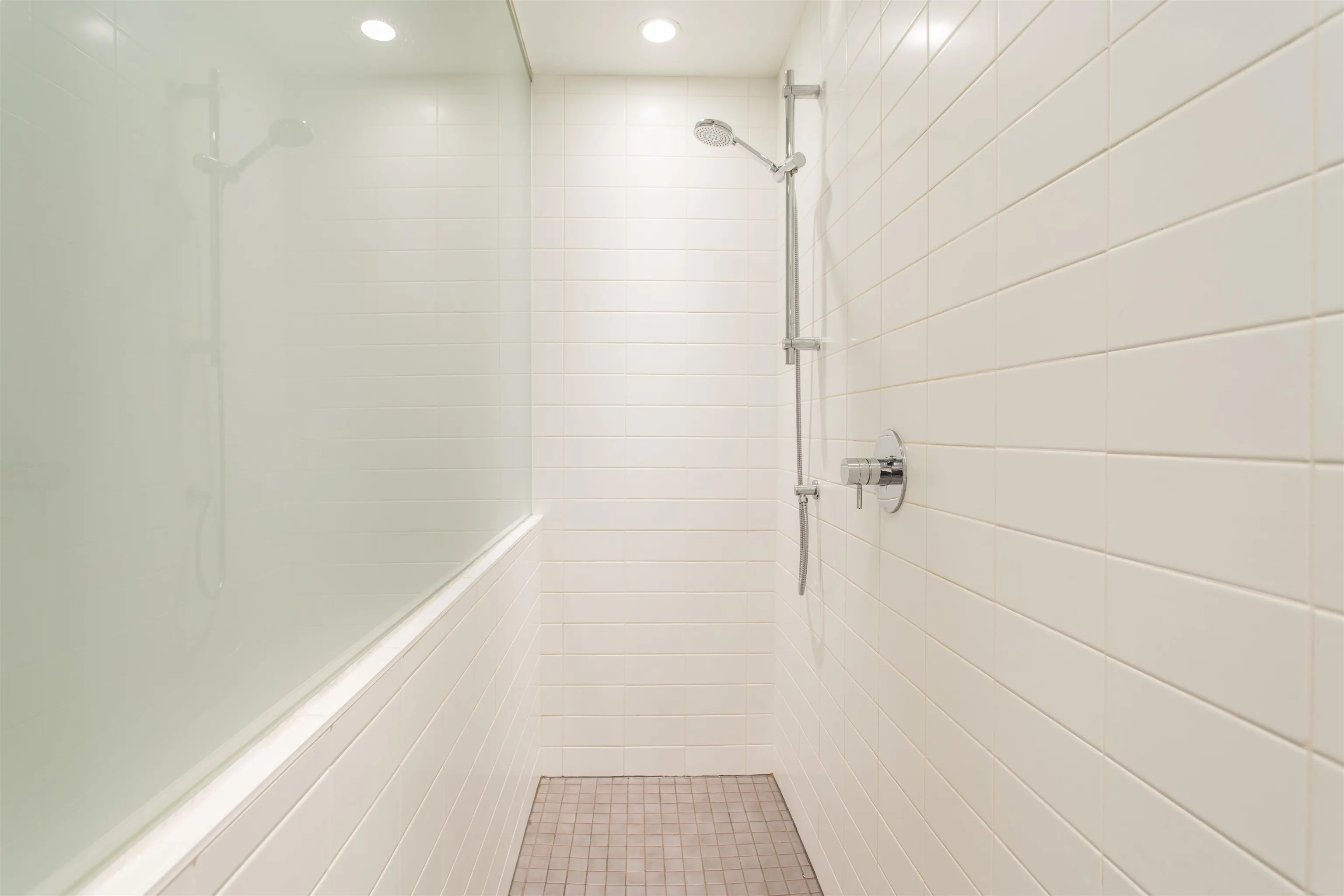 55 E Cordova Street #303