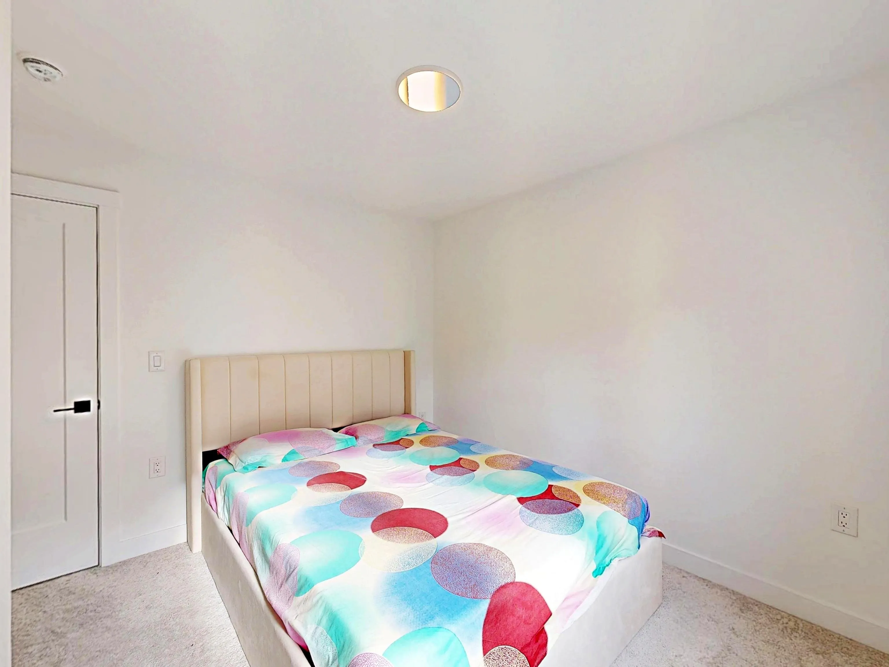 10527 155 Street #28