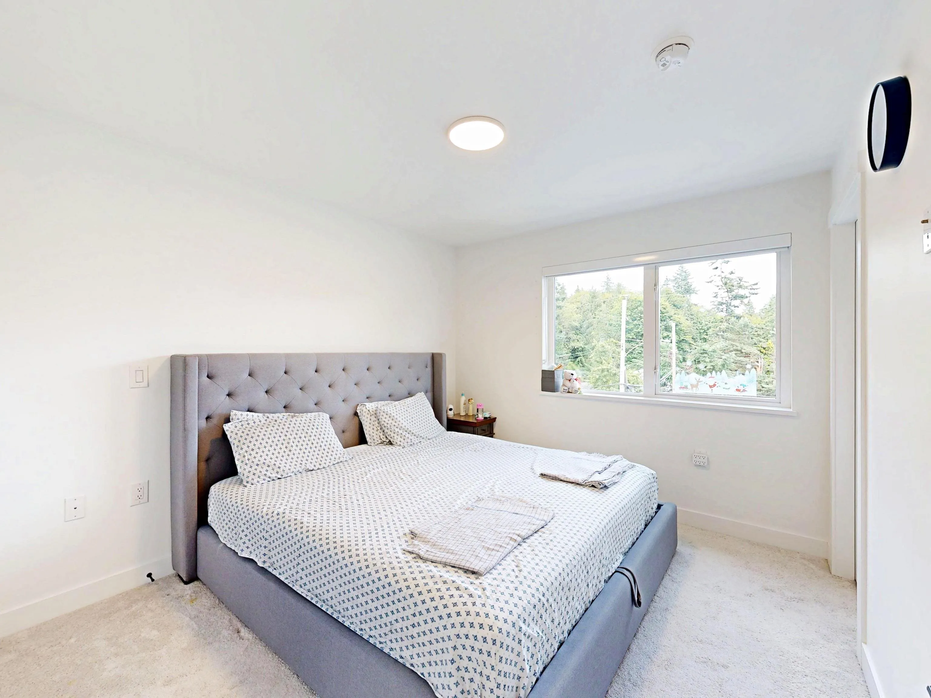 10527 155 Street #28