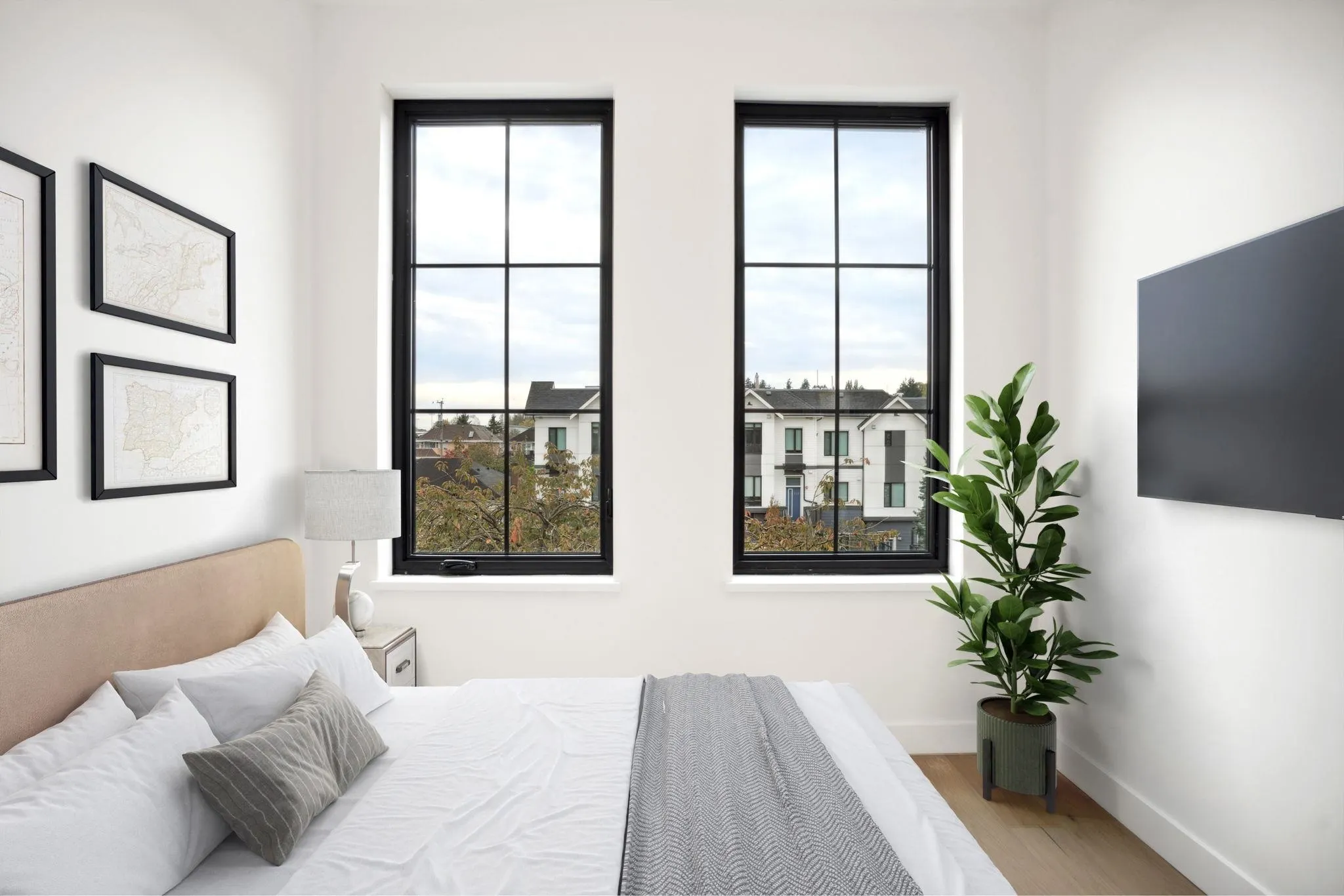 157 W King Edward Avenue #101
