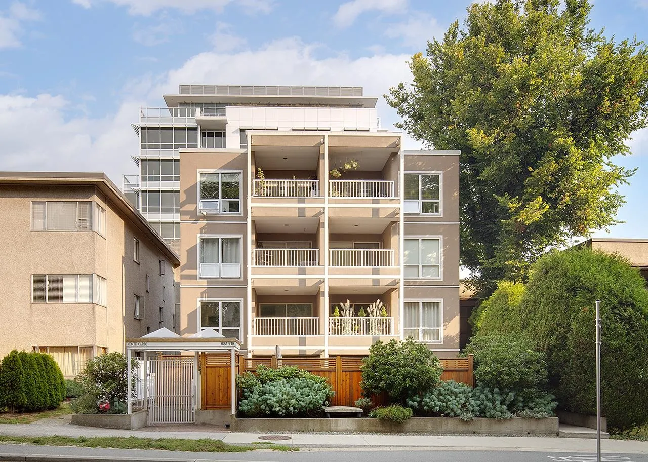 985 W 10th Avenue #203