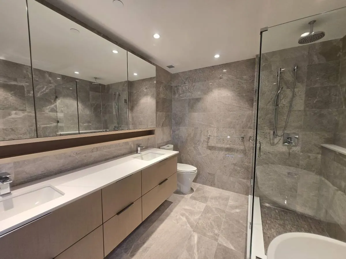 485 W 42nd Avenue #2505