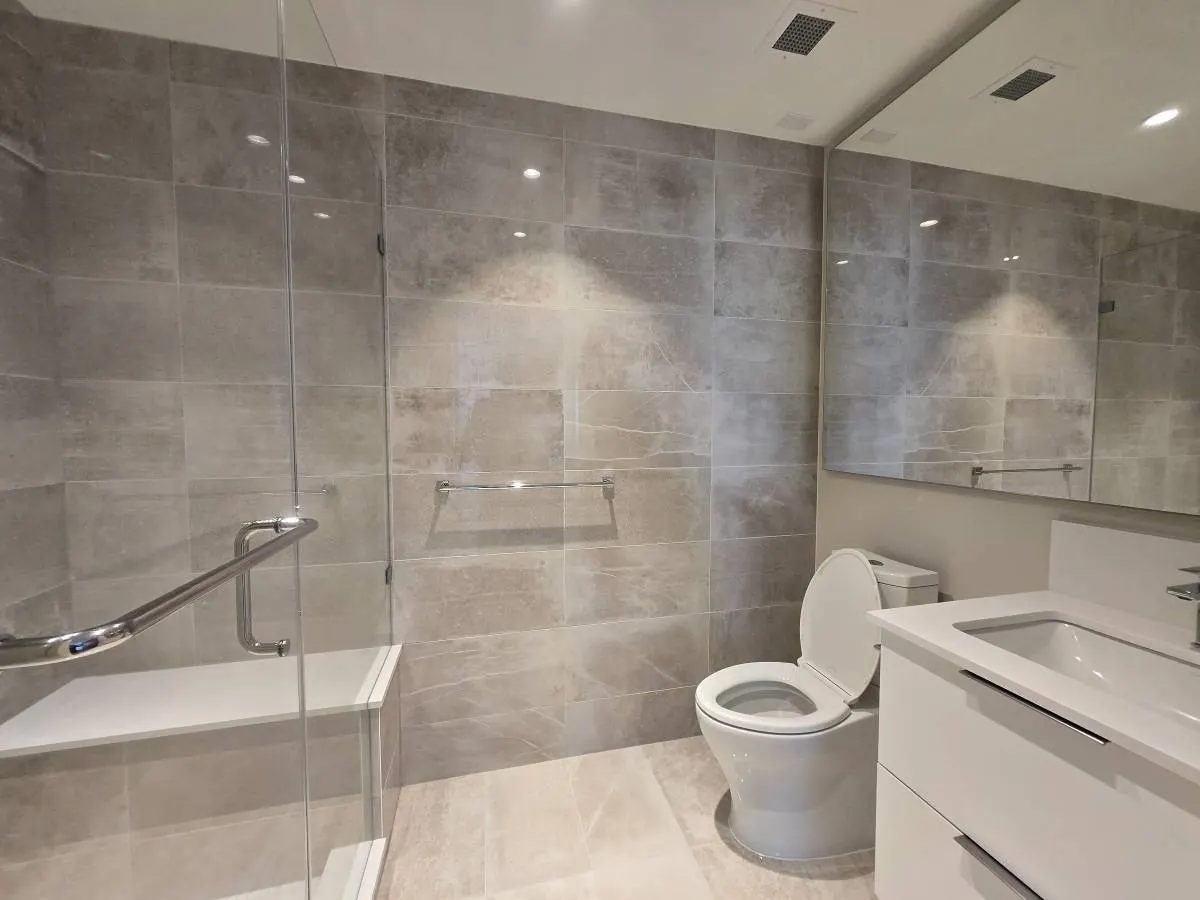 485 W 42nd Avenue #2505