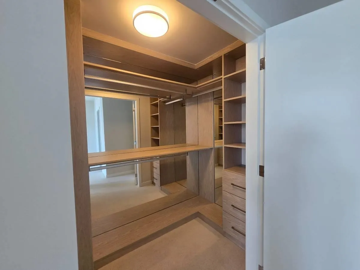 485 W 42nd Avenue #2505
