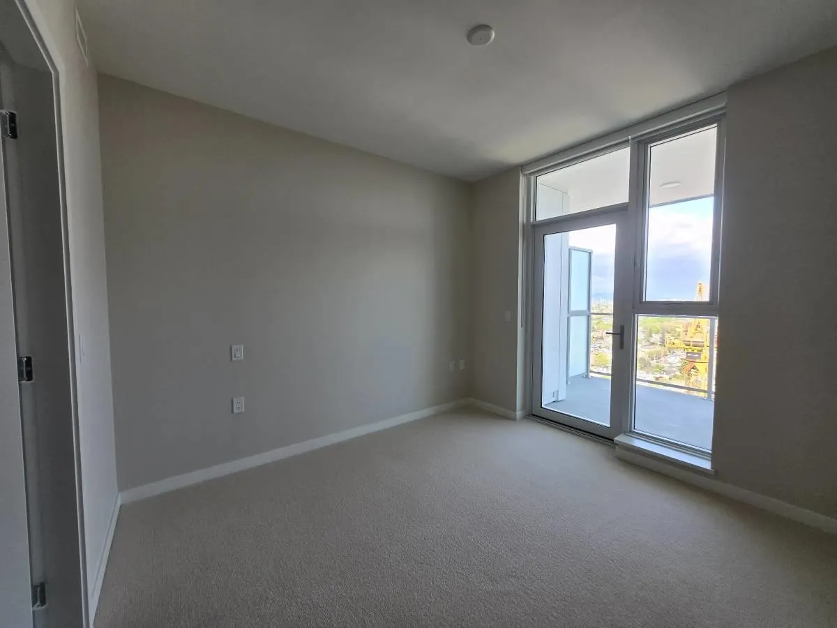 485 W 42nd Avenue #2505
