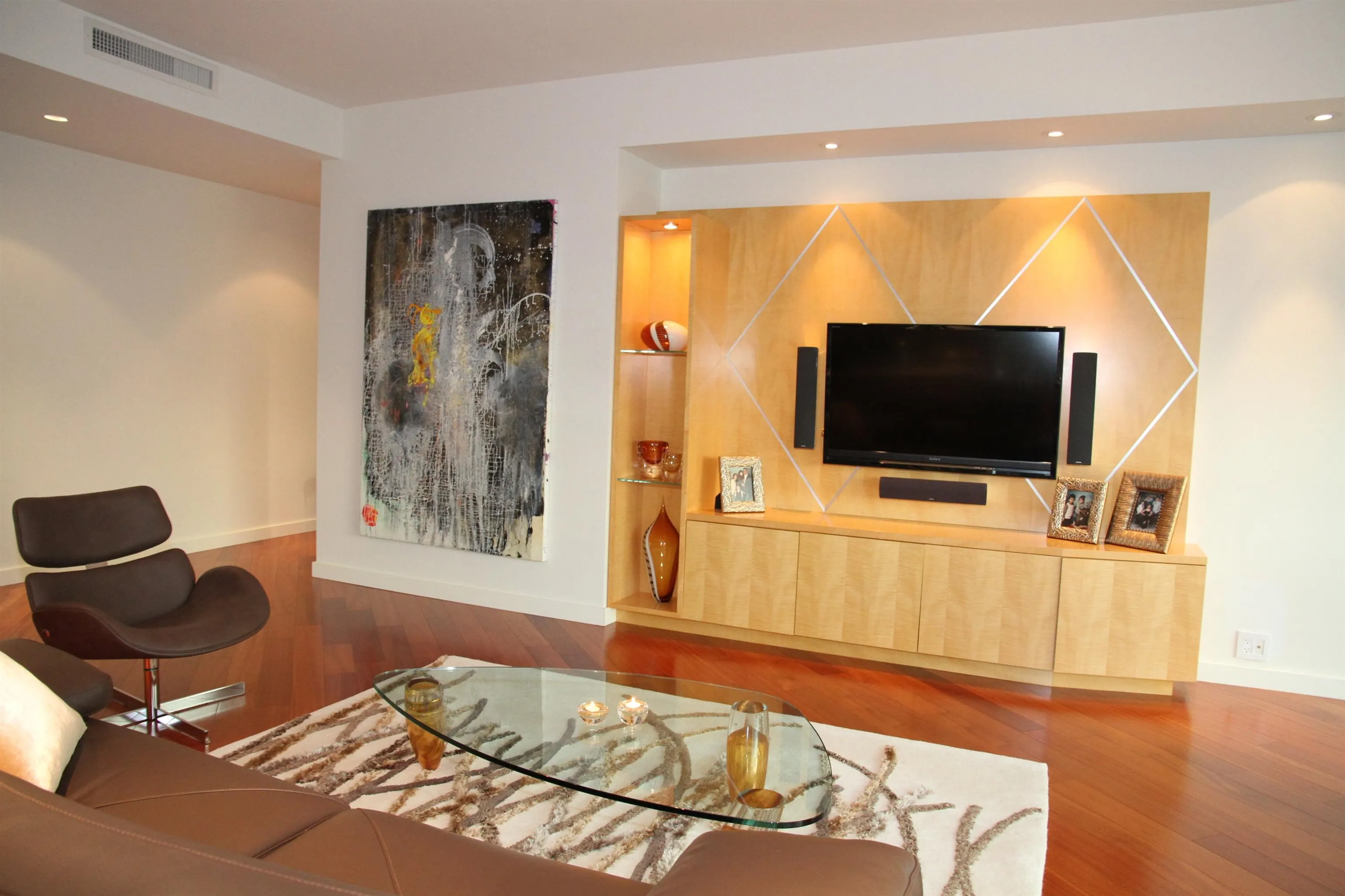 1169 W Cordova Street #90X