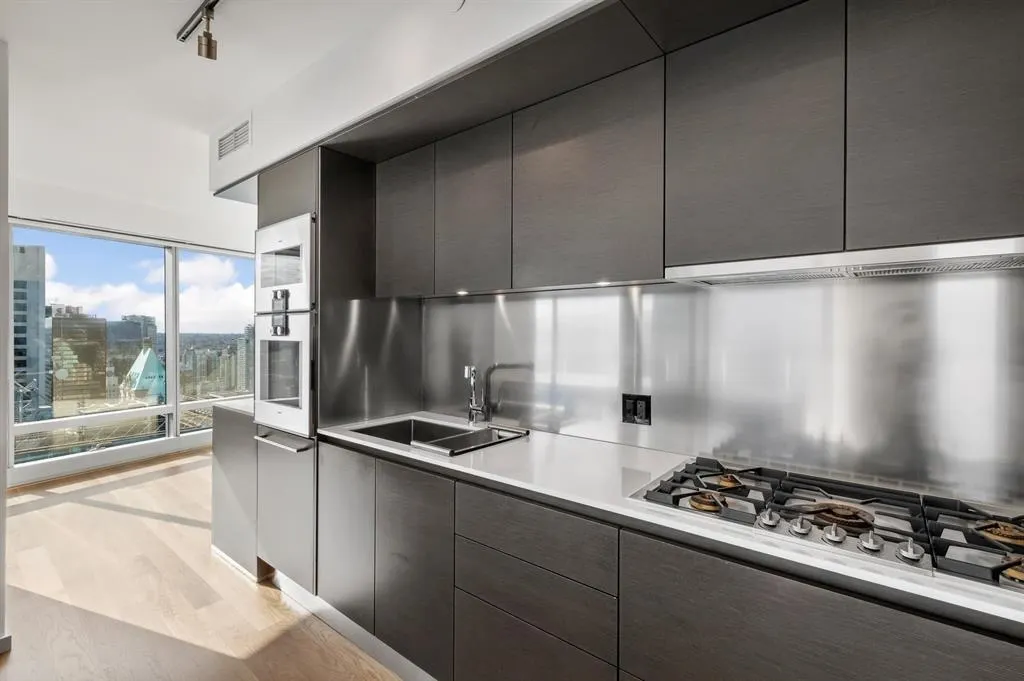 1151 W Georgia Street #4106