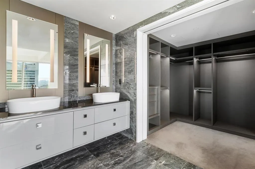 1151 W Georgia Street #4106