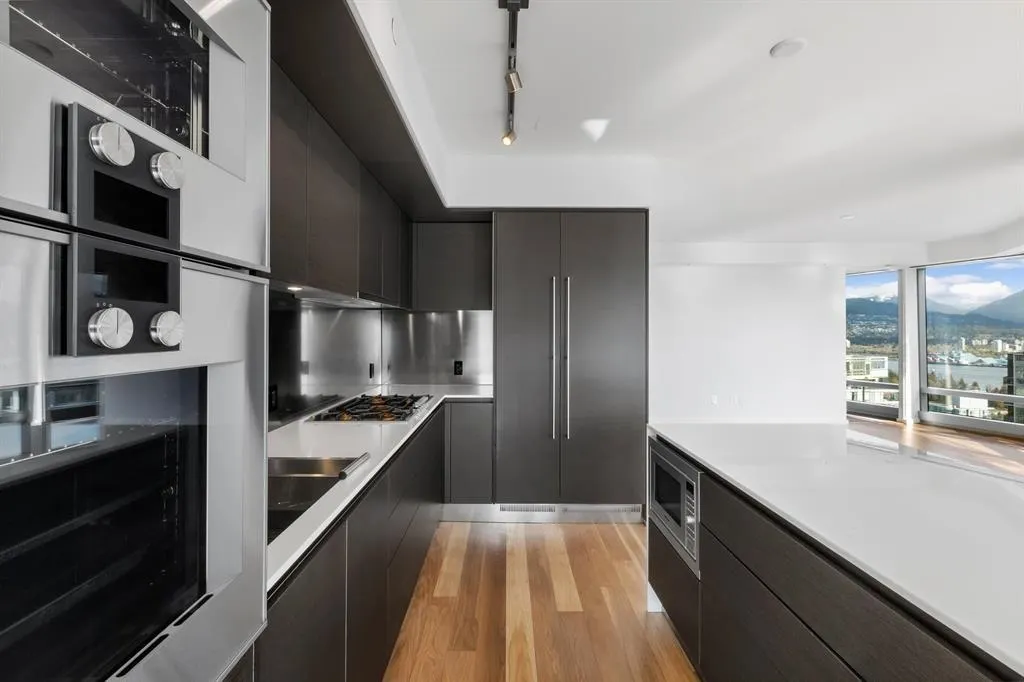 1151 W Georgia Street #4106