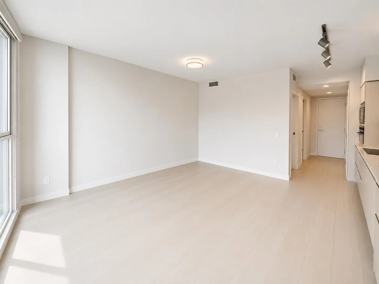 180 E 2nd Avenue #620