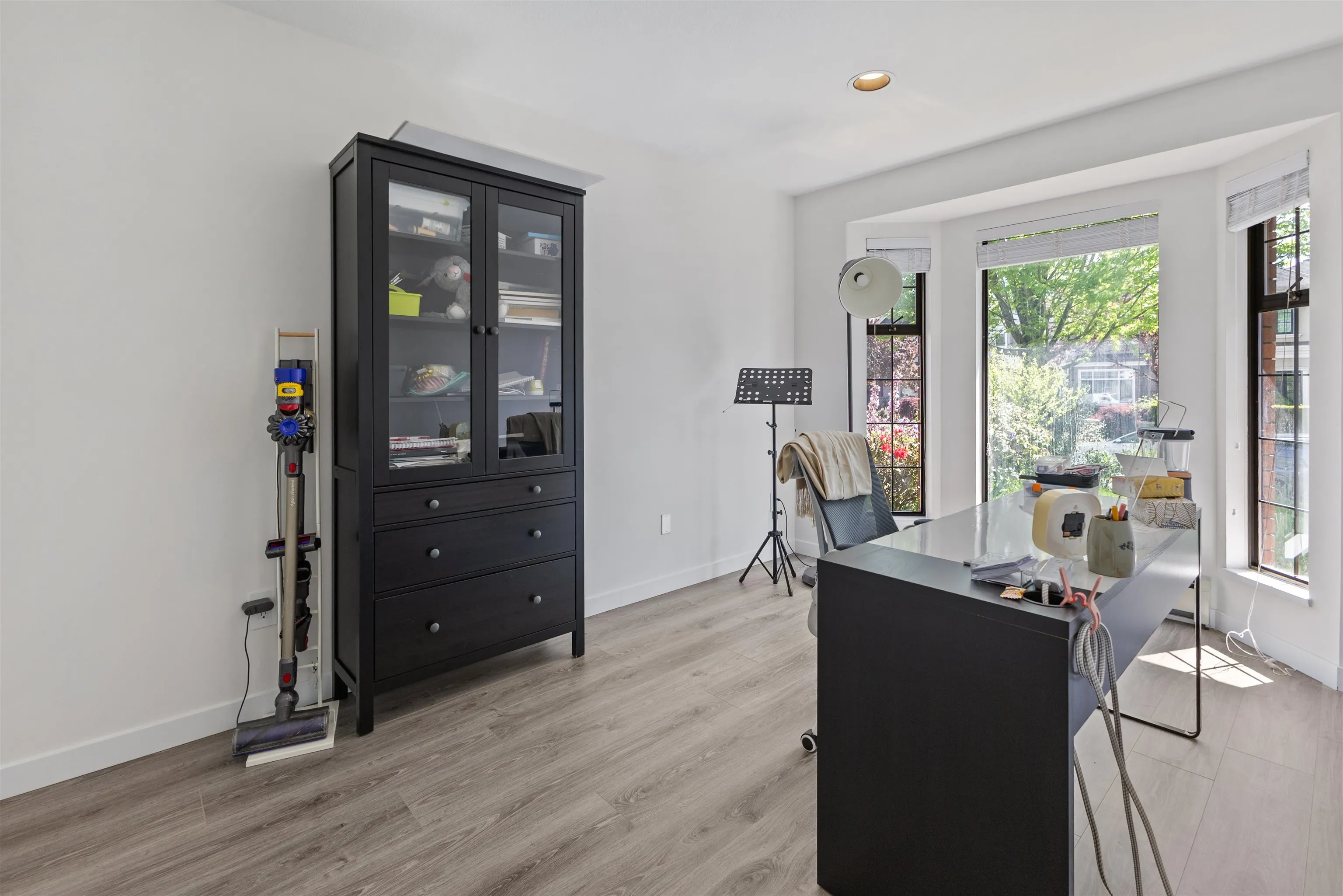 189 W 46th Avenue