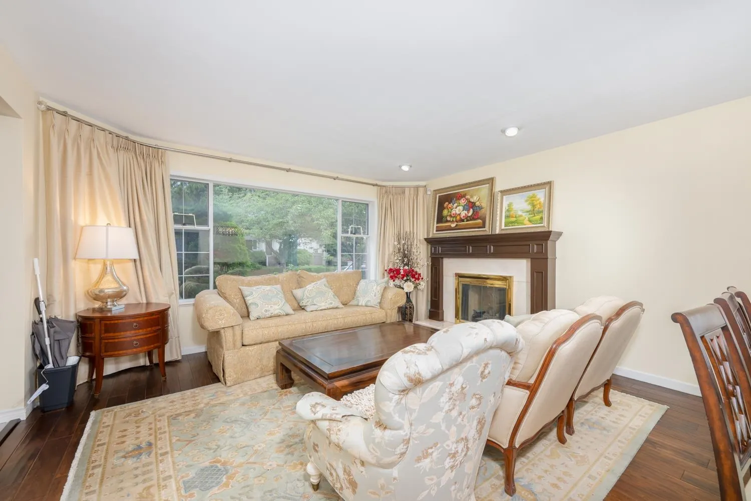 122 W 43rd Avenue