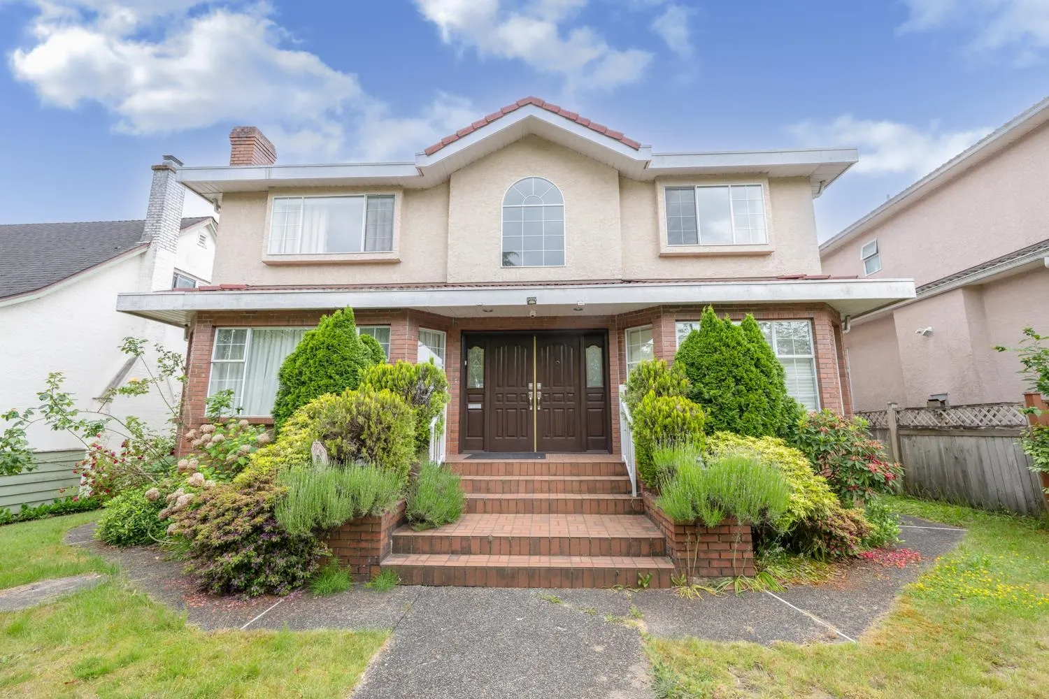 122 W 43rd Avenue