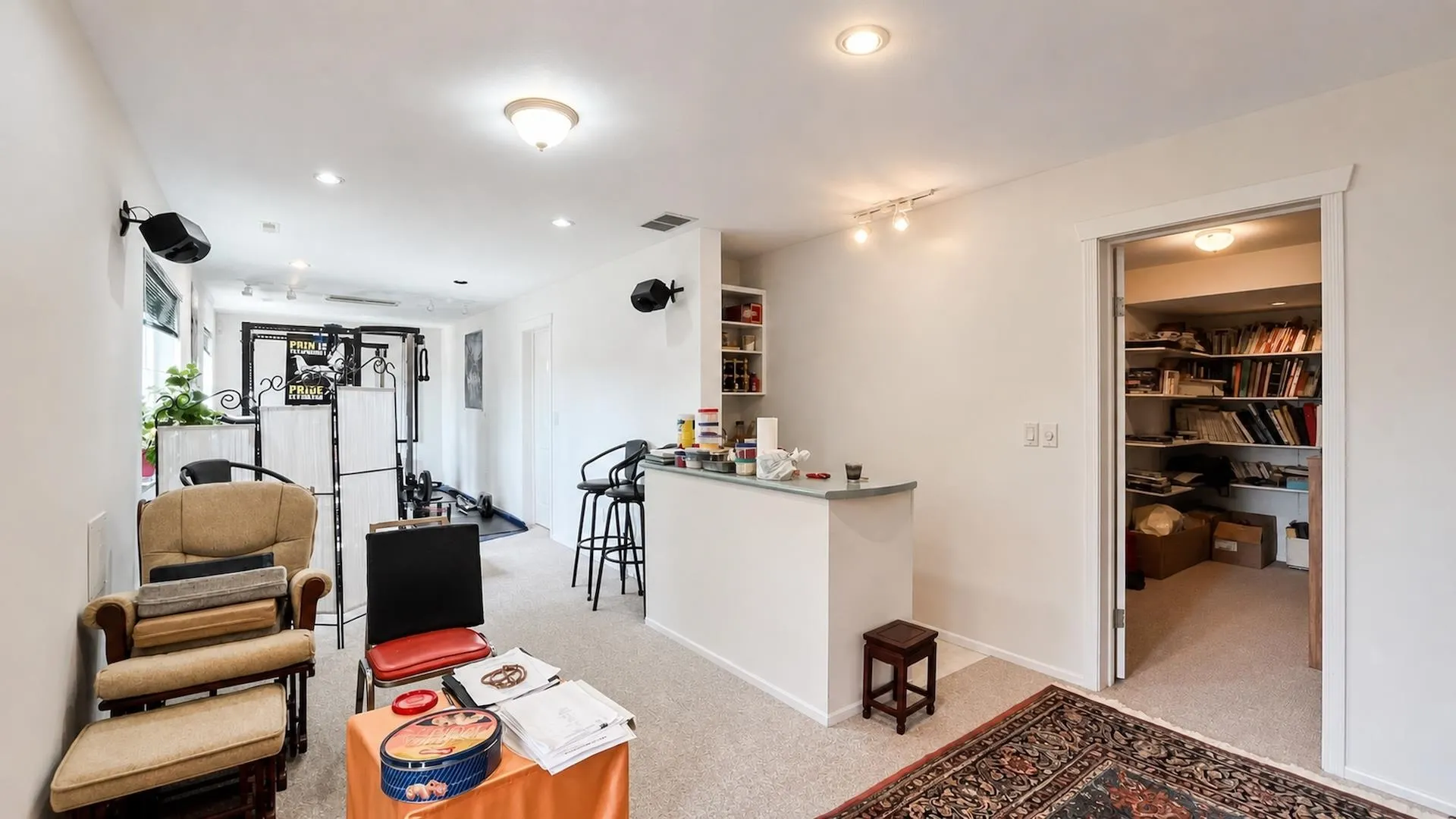 1161 Coutts Way