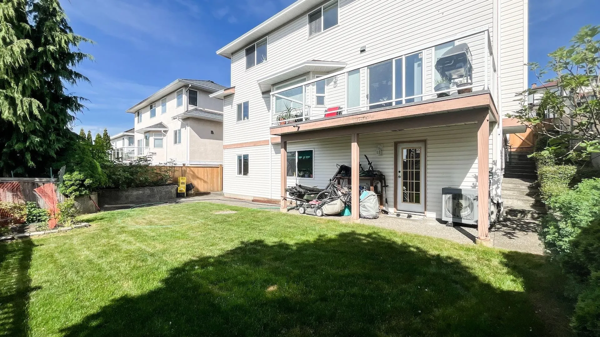 1161 Coutts Way