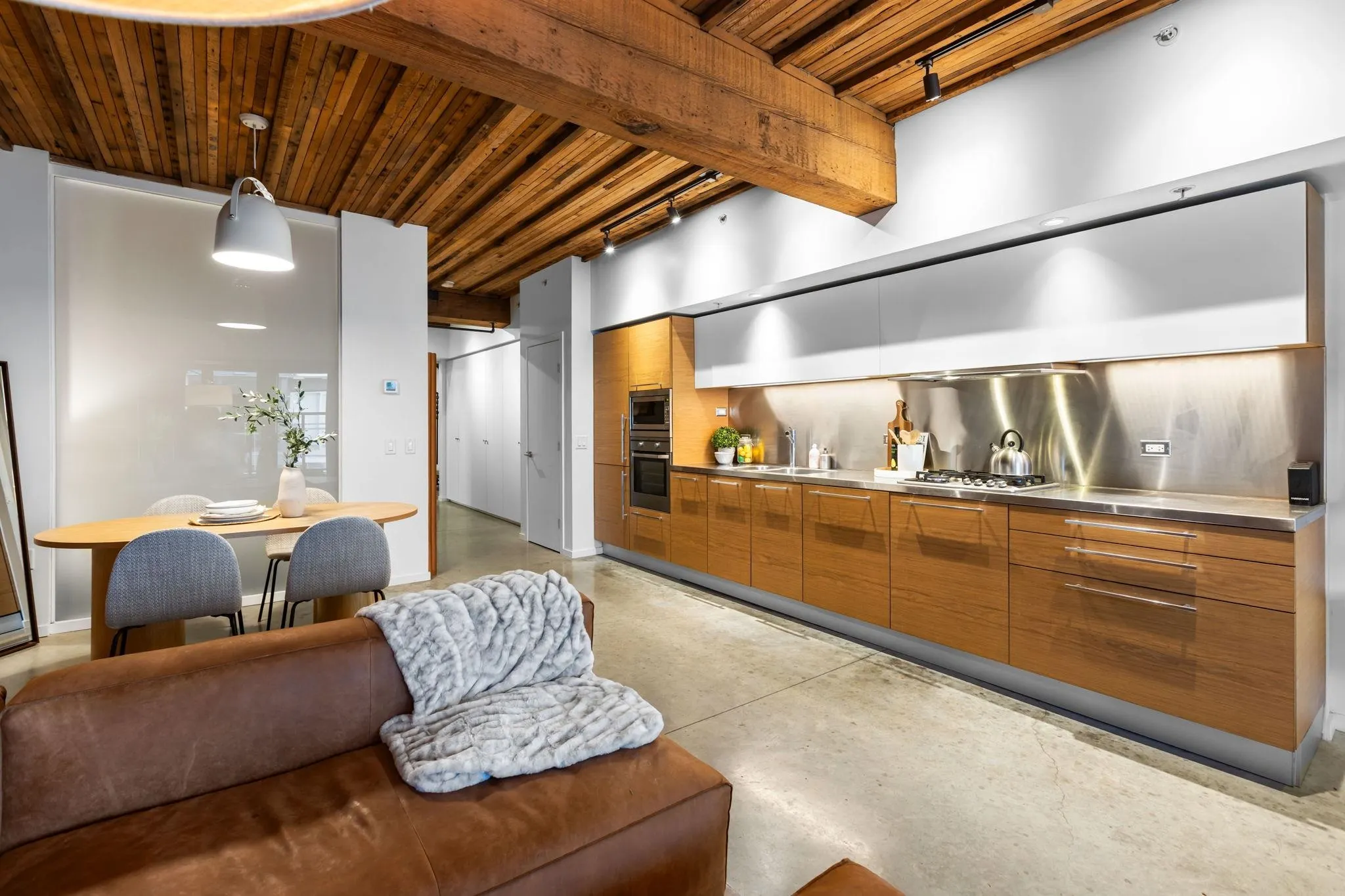 388 W 1st Avenue #410