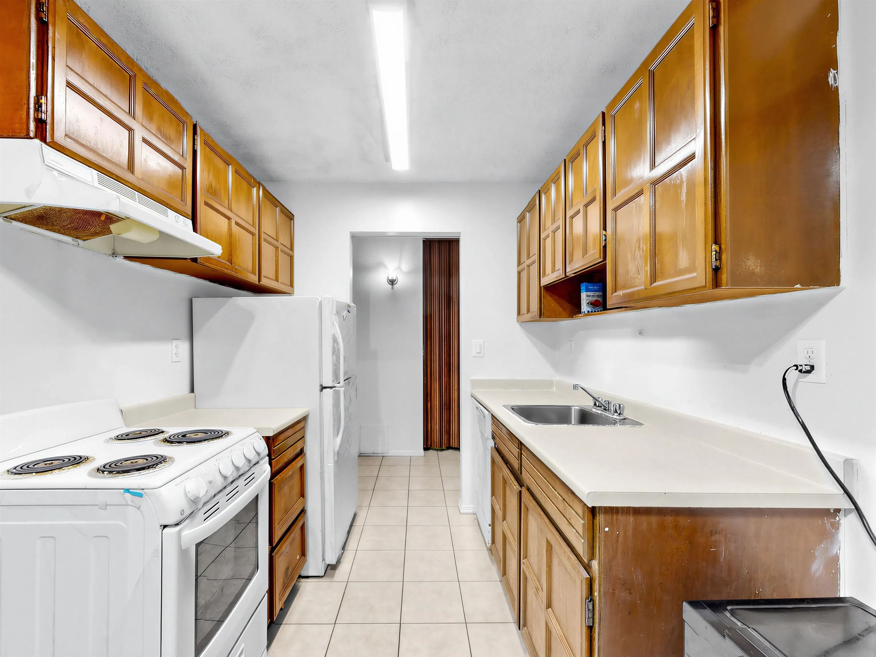 588 E 5 Avenue #111