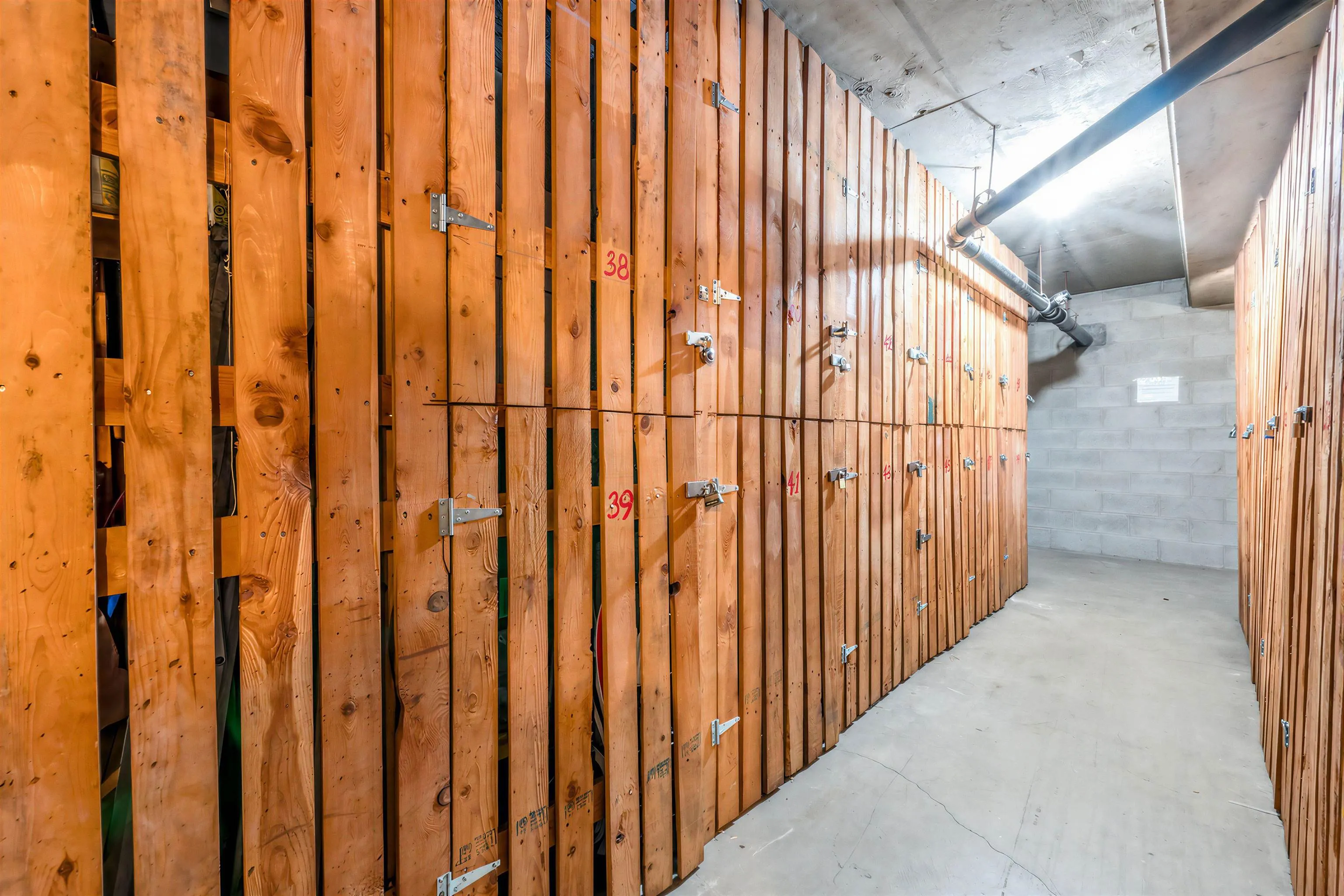 588 E 5 Avenue #111