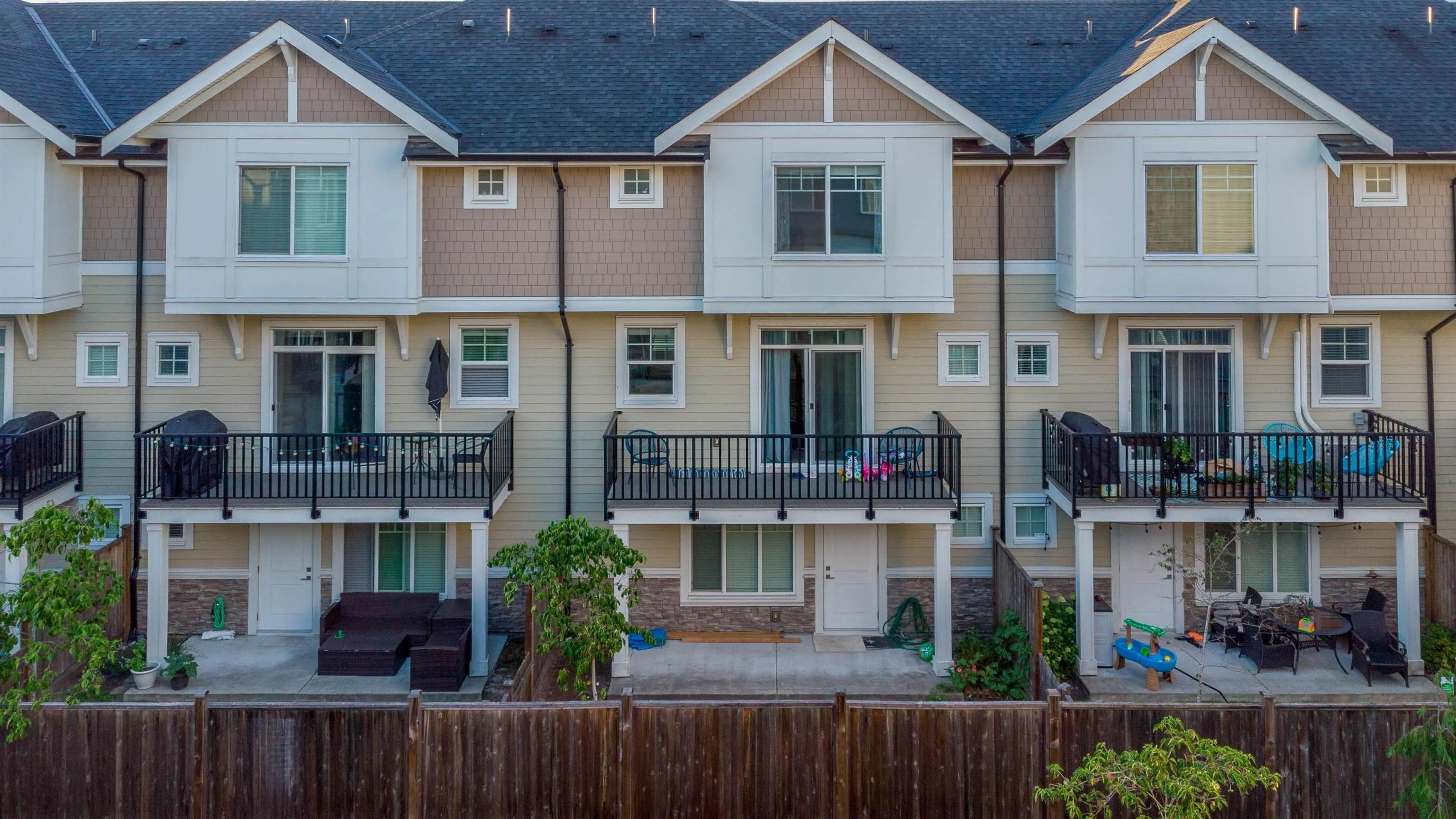 7056 192 Street #10