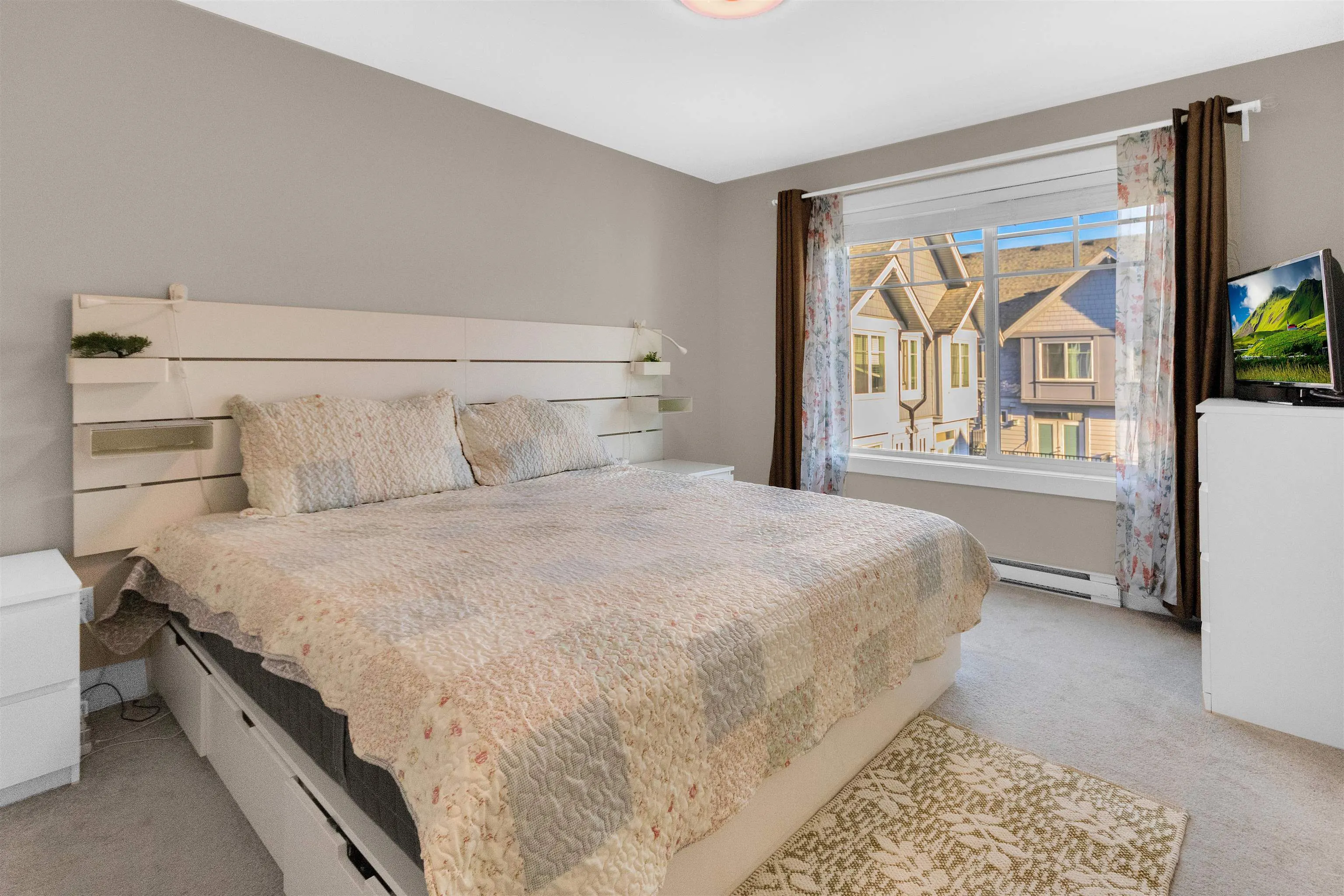 7056 192 Street #10
