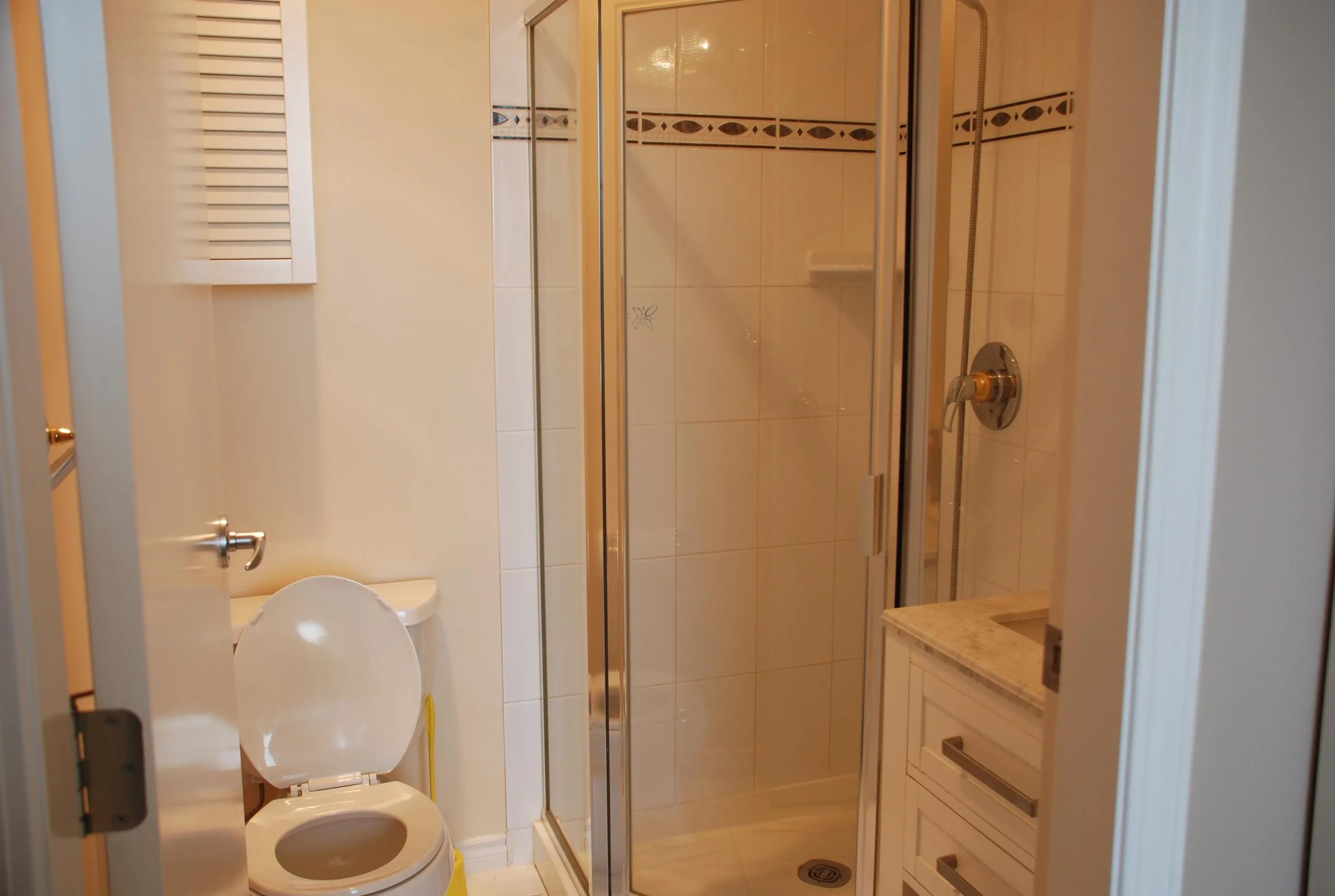 1239 West Georgia Street #2908