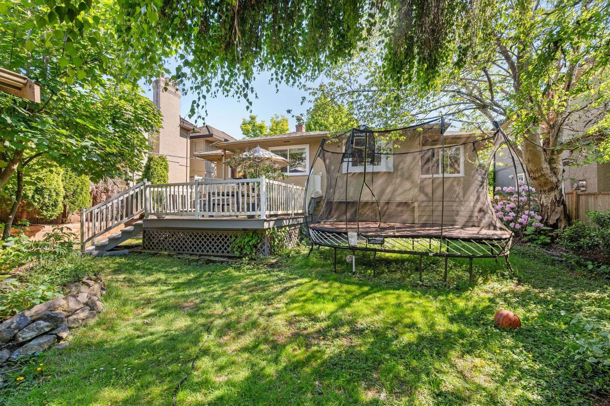 2323 W 23rd Avenue