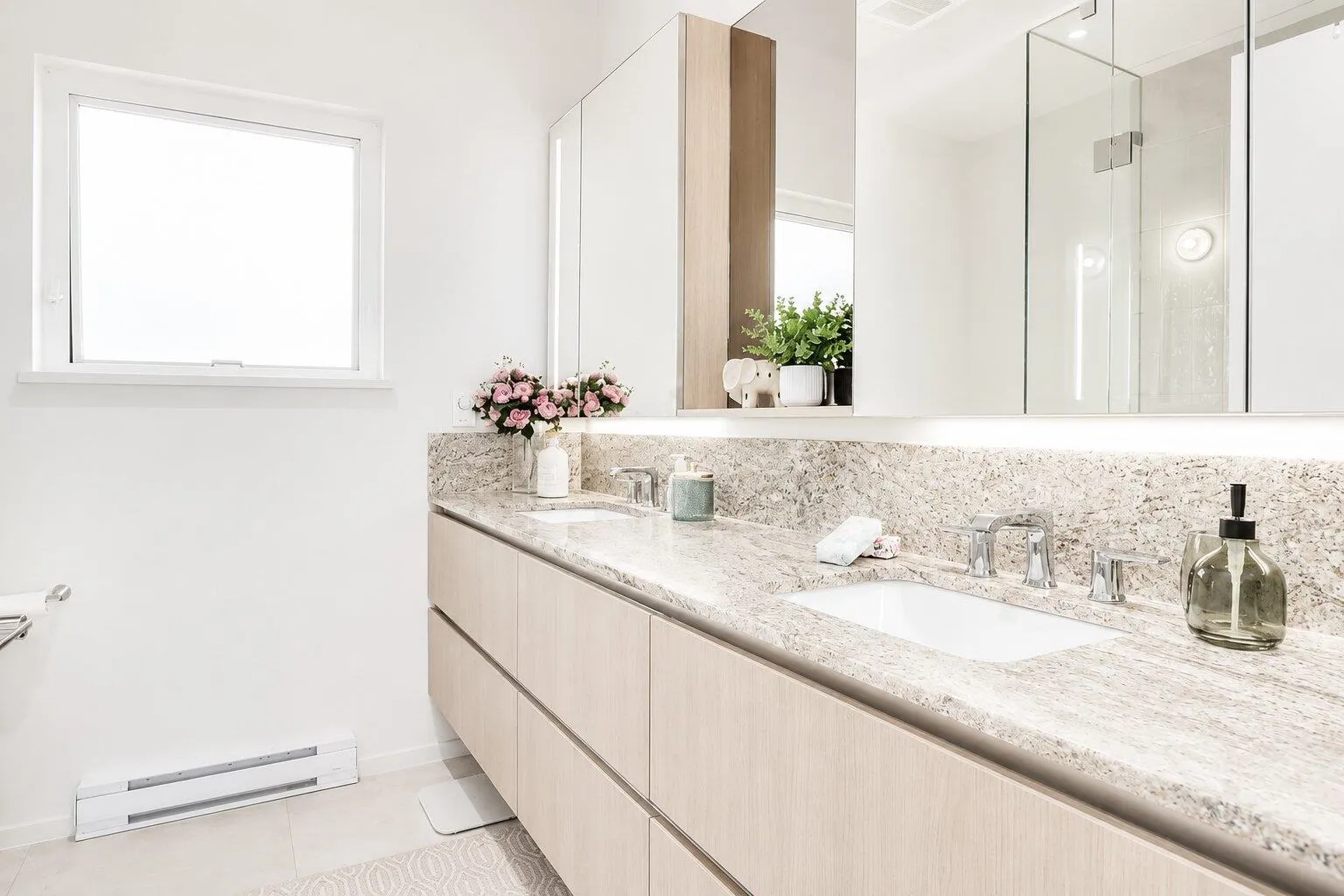 785 W 49th Avenue #153