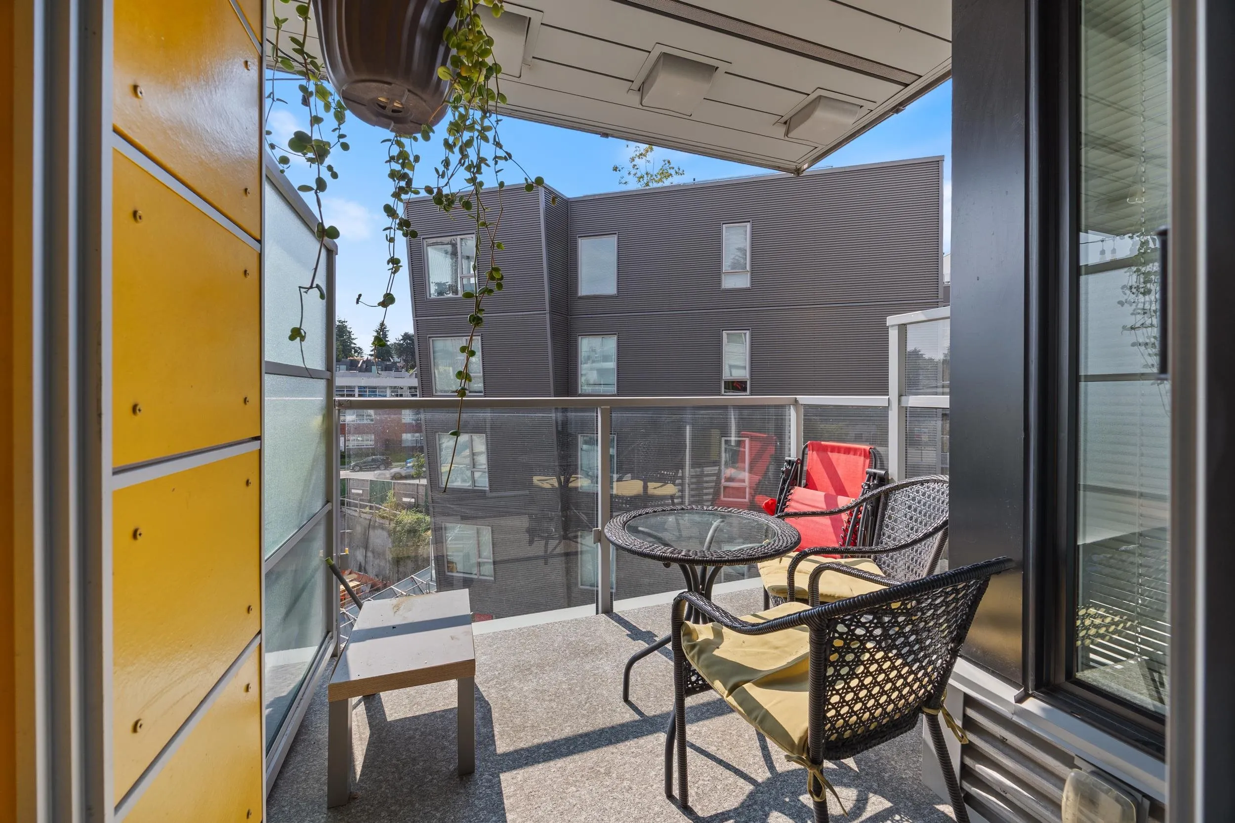 384 E 1st Avenue #619