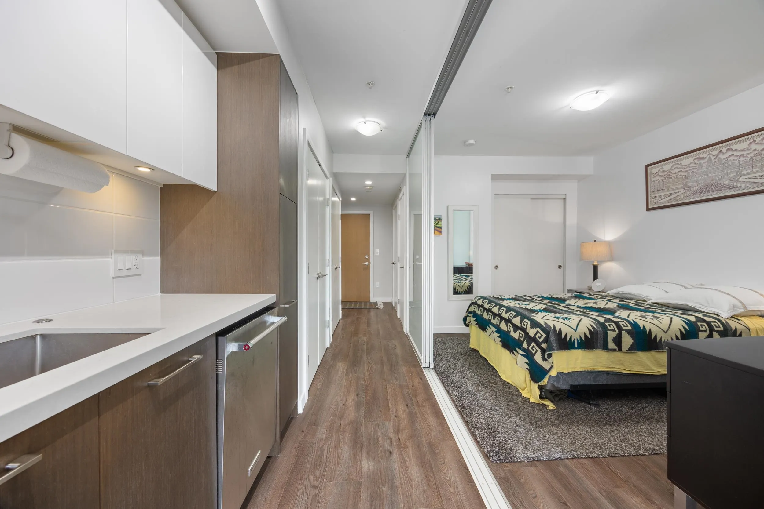 384 E 1st Avenue #619