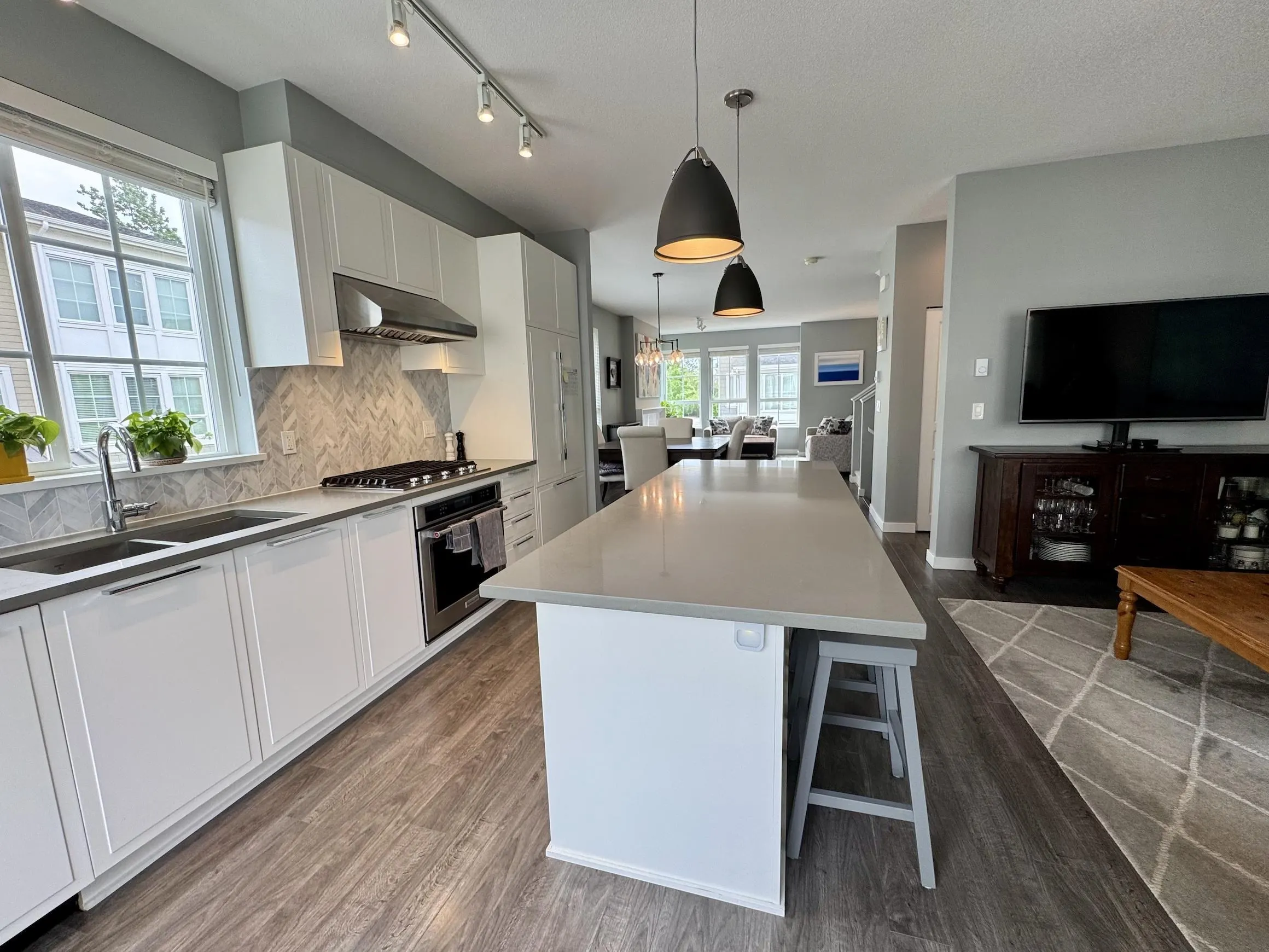 5551 Admiral Way #47