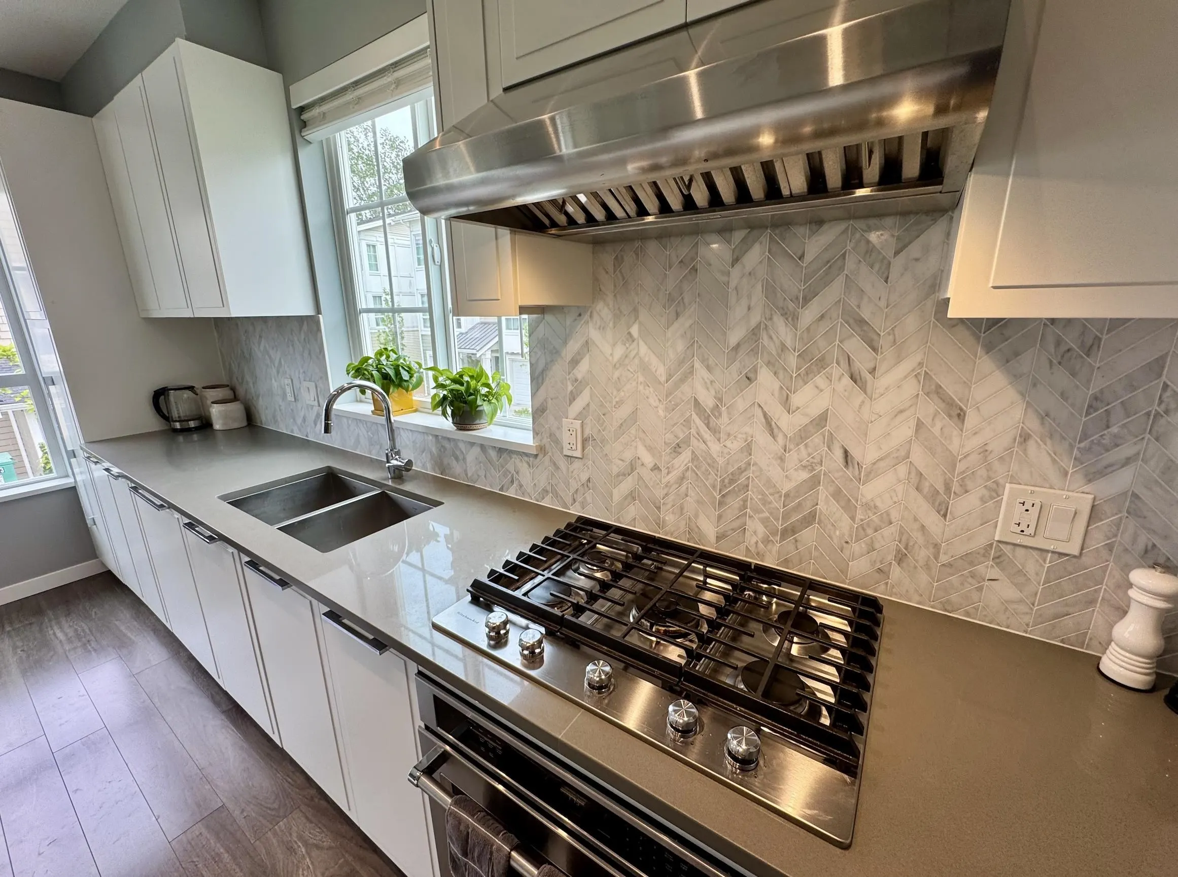 5551 Admiral Way #47