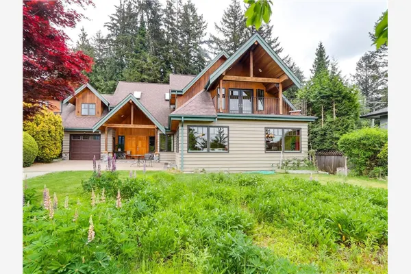 4072 Skyline Drive