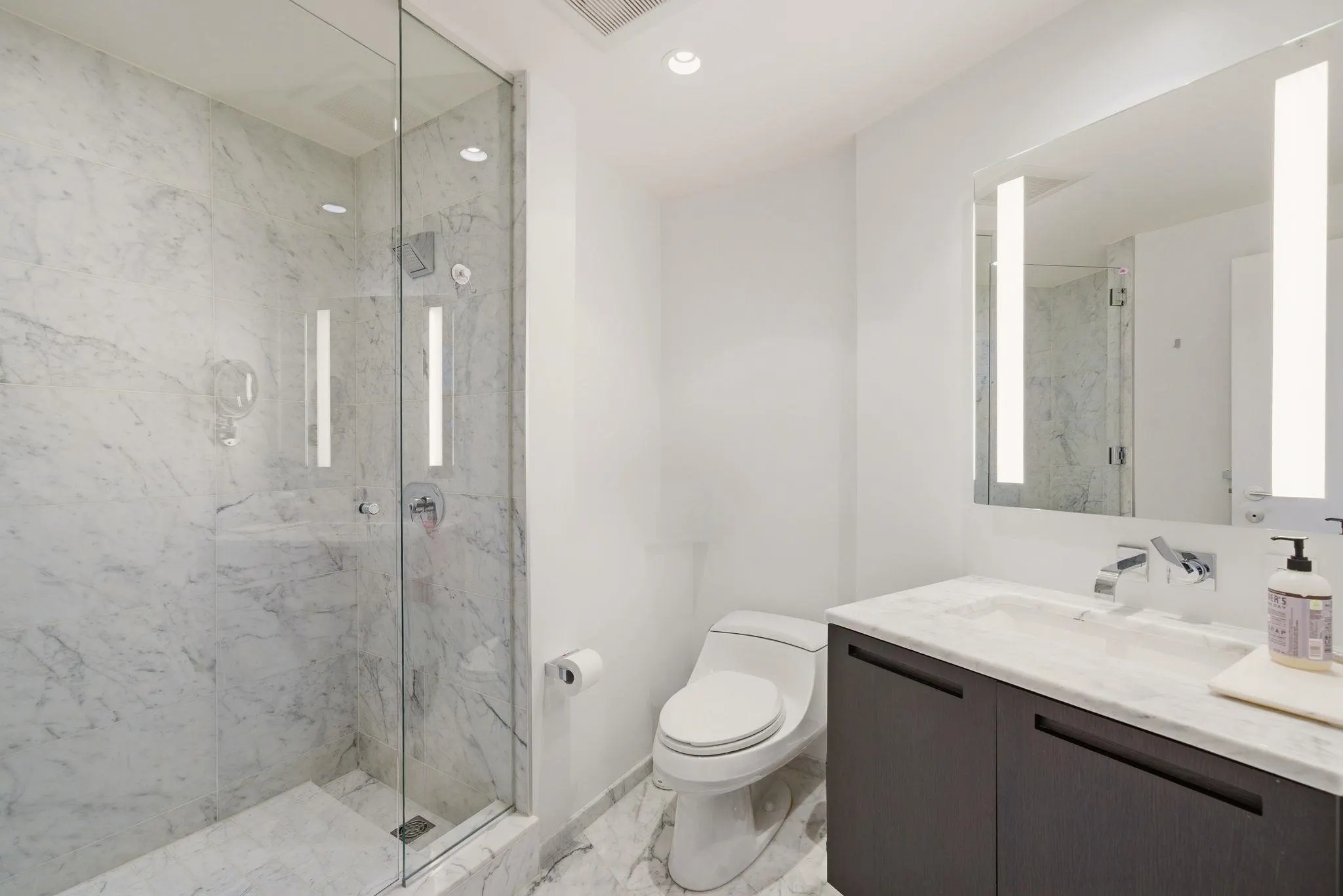 1011 W Cordova Street #2908