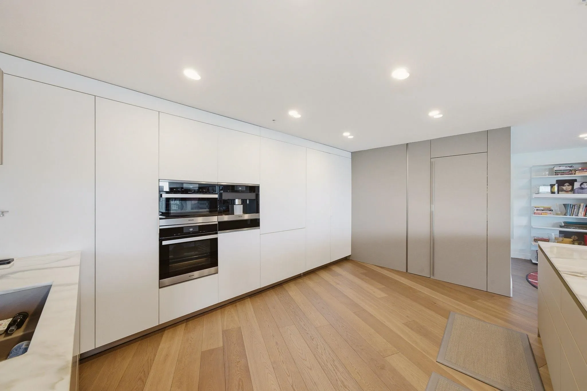 1011 W Cordova Street #2908