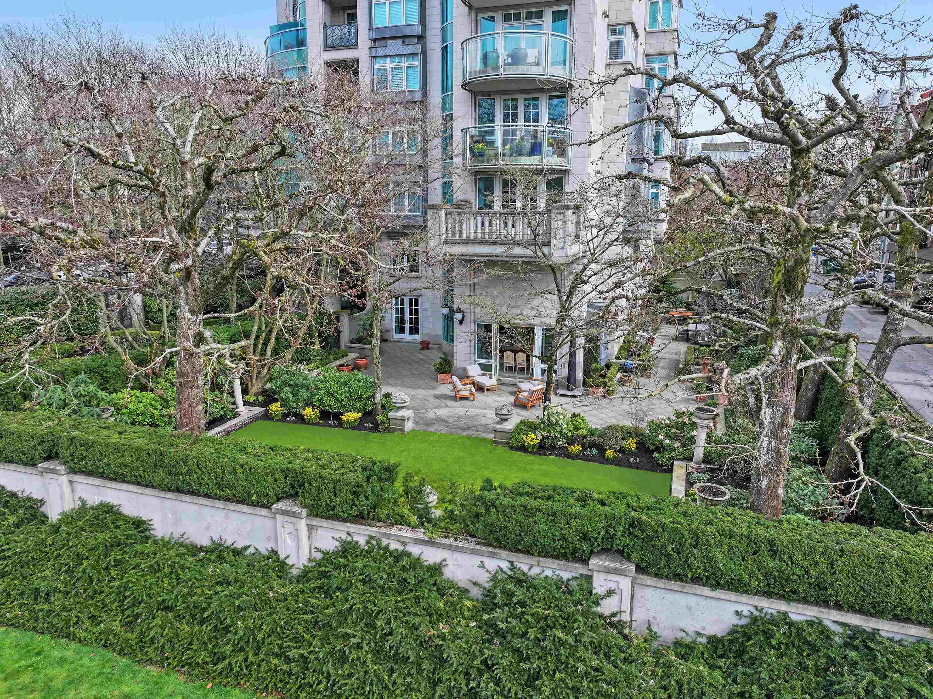 1596 W 14th Avenue #1B