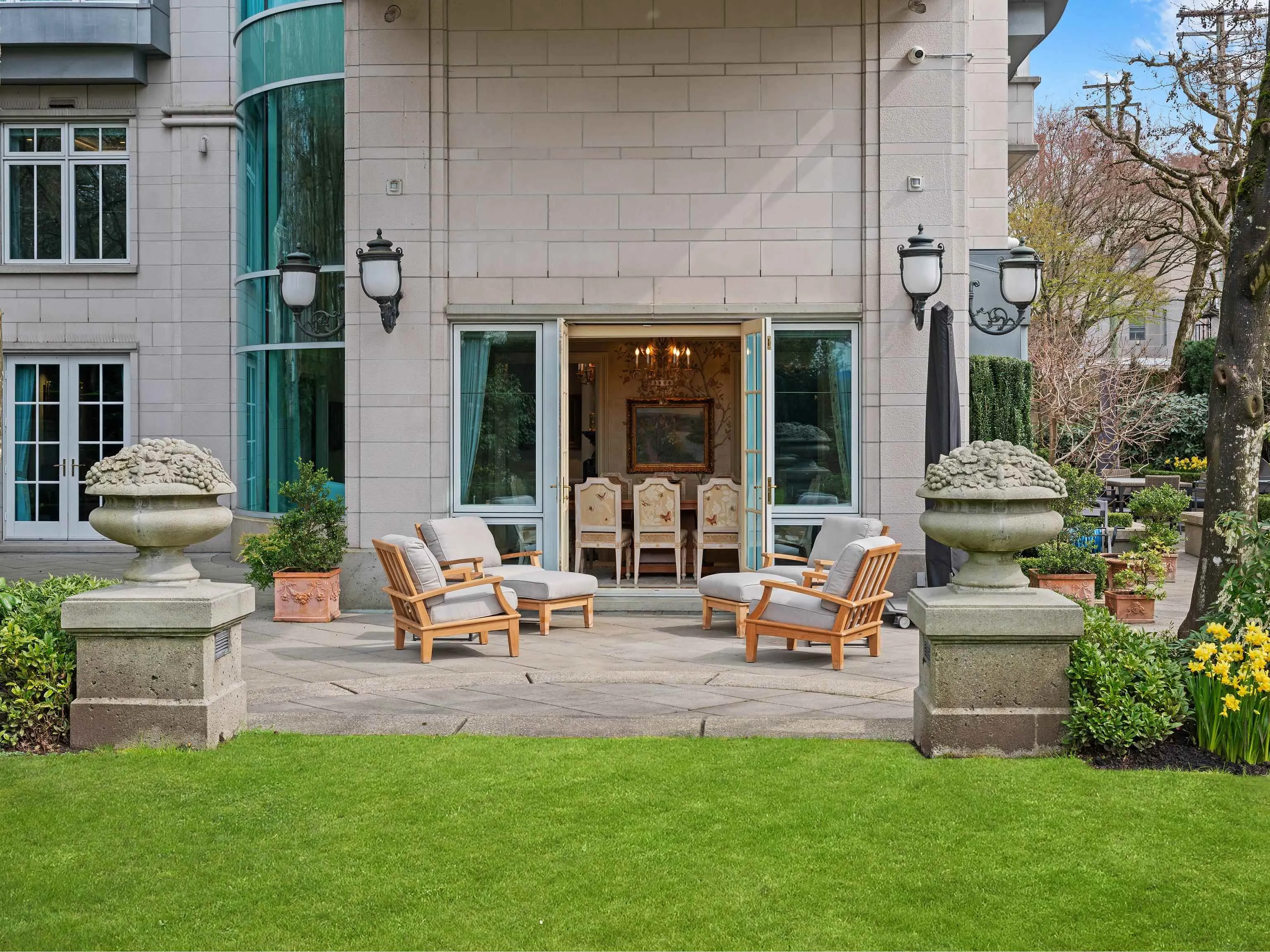 1596 W 14th Avenue #1B