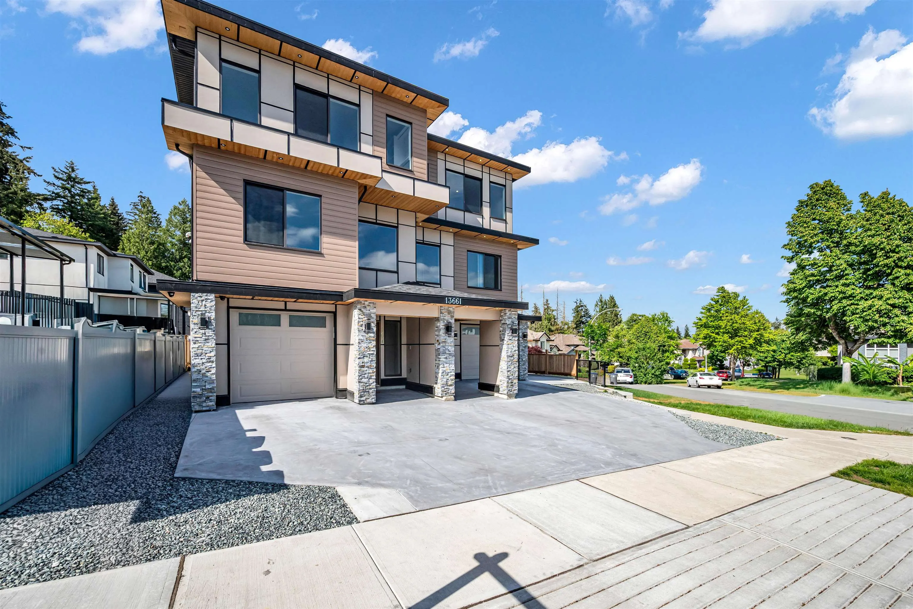 13661 59 Avenue #102