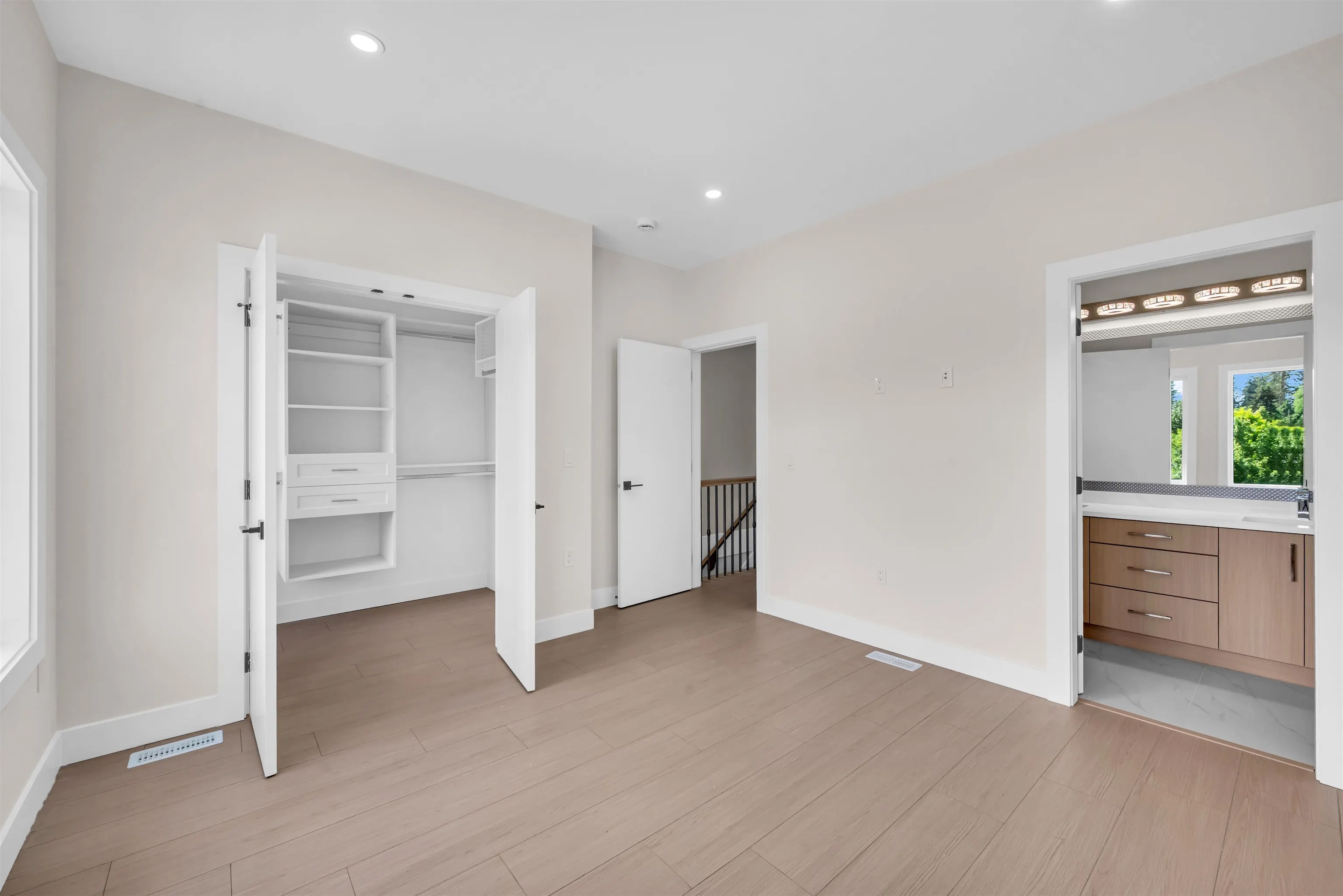 13661 59 Avenue #102