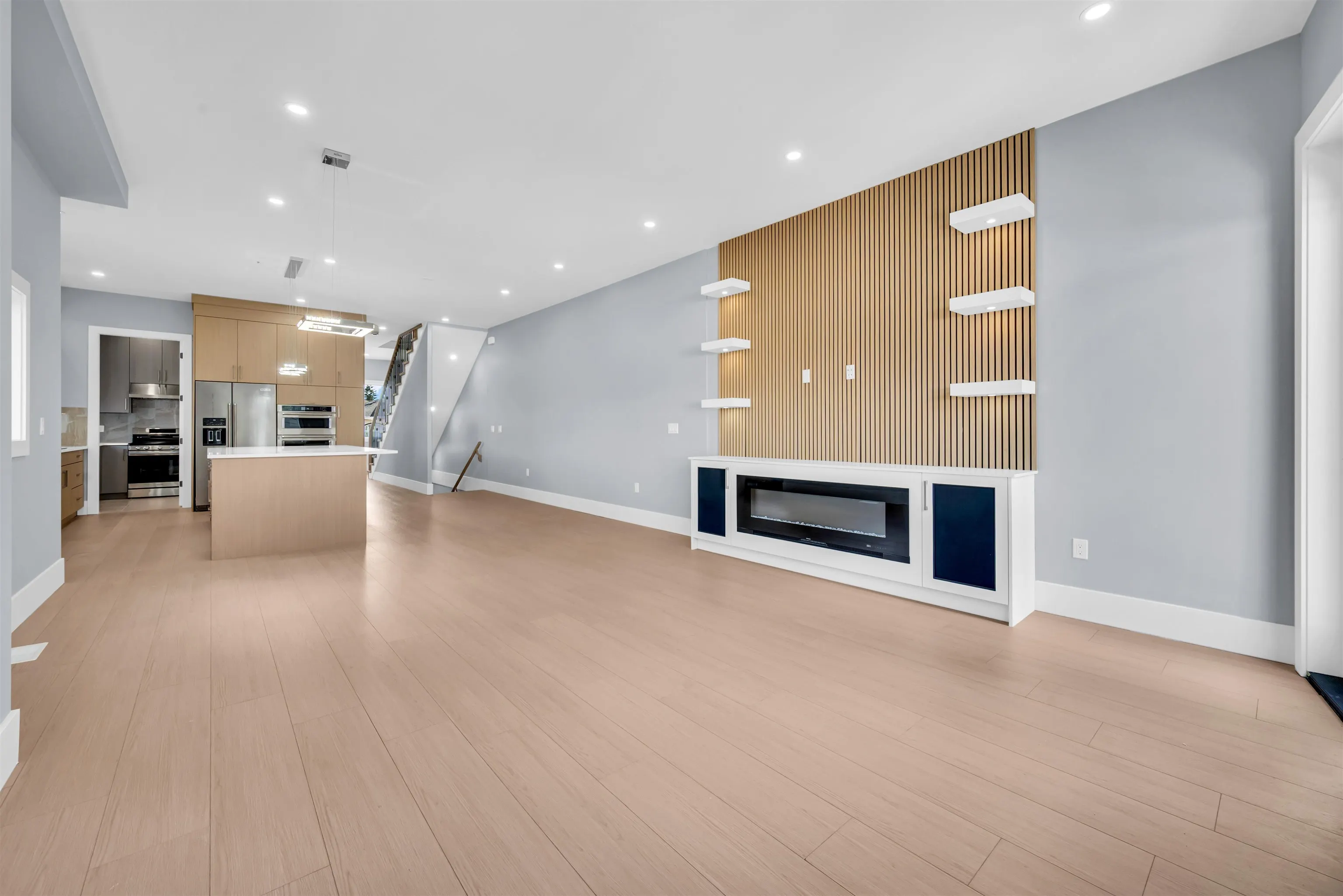13661 59 Avenue #102