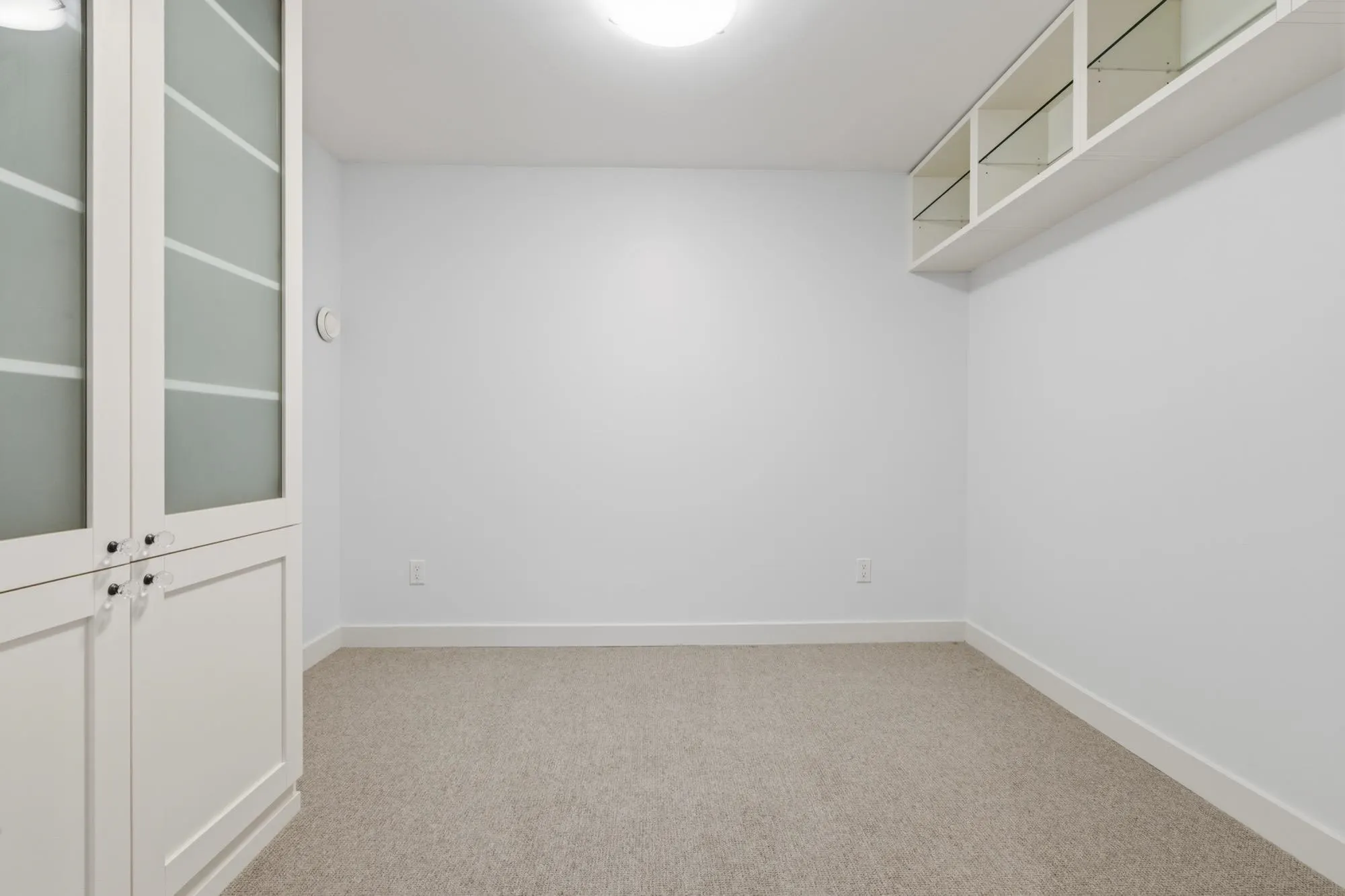 5055 Springs Boulevard #206