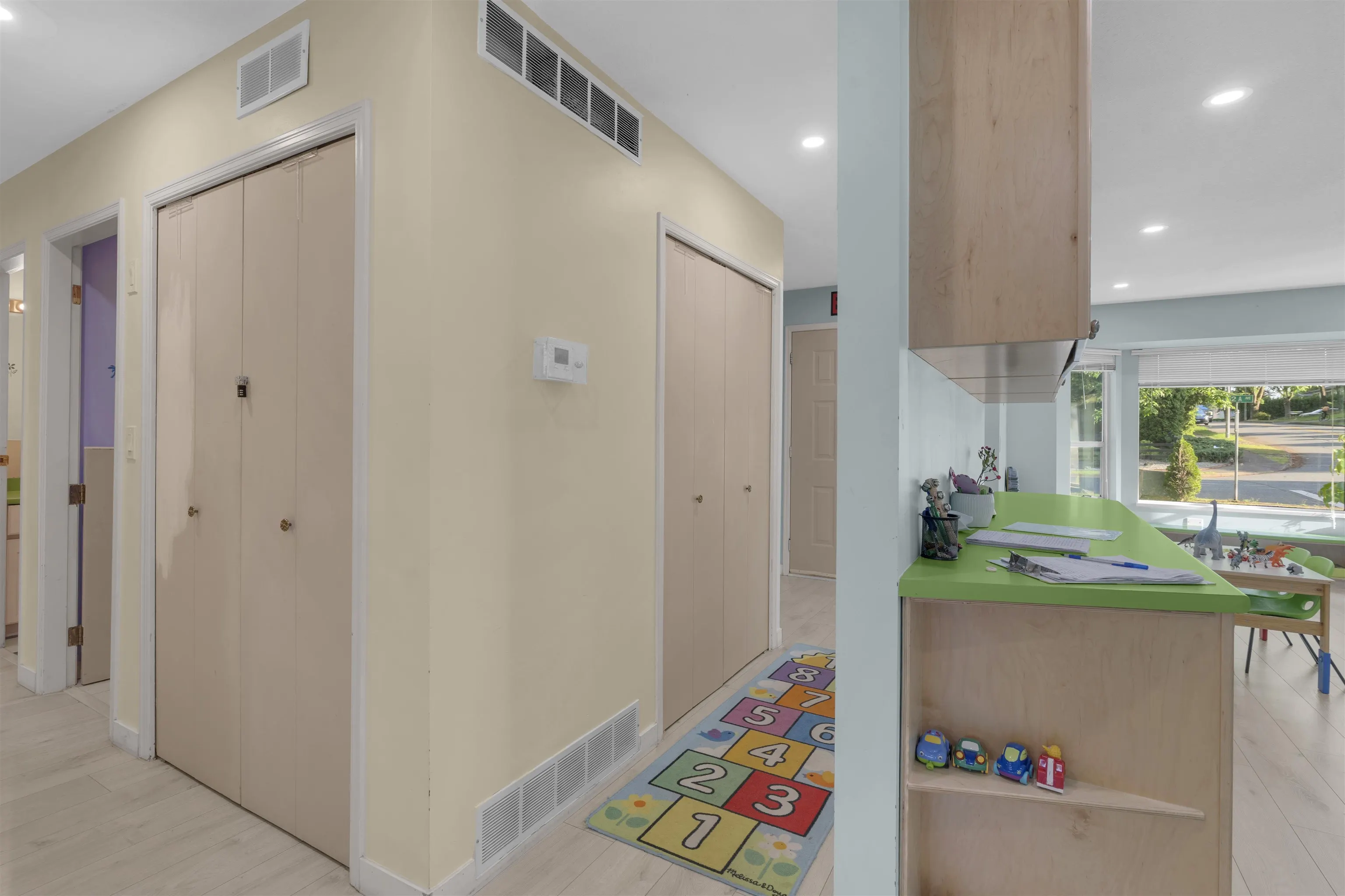 17209 62a Ave