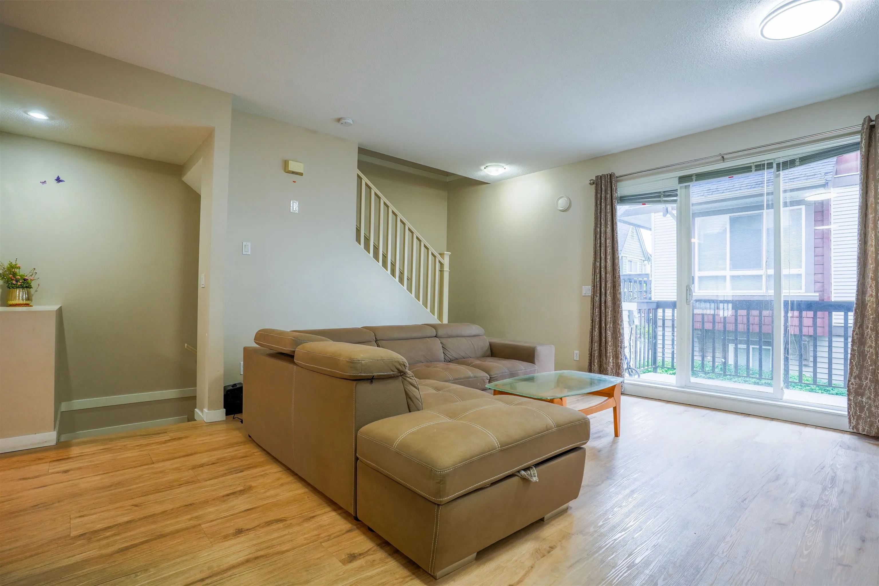 7155 189 Street #15