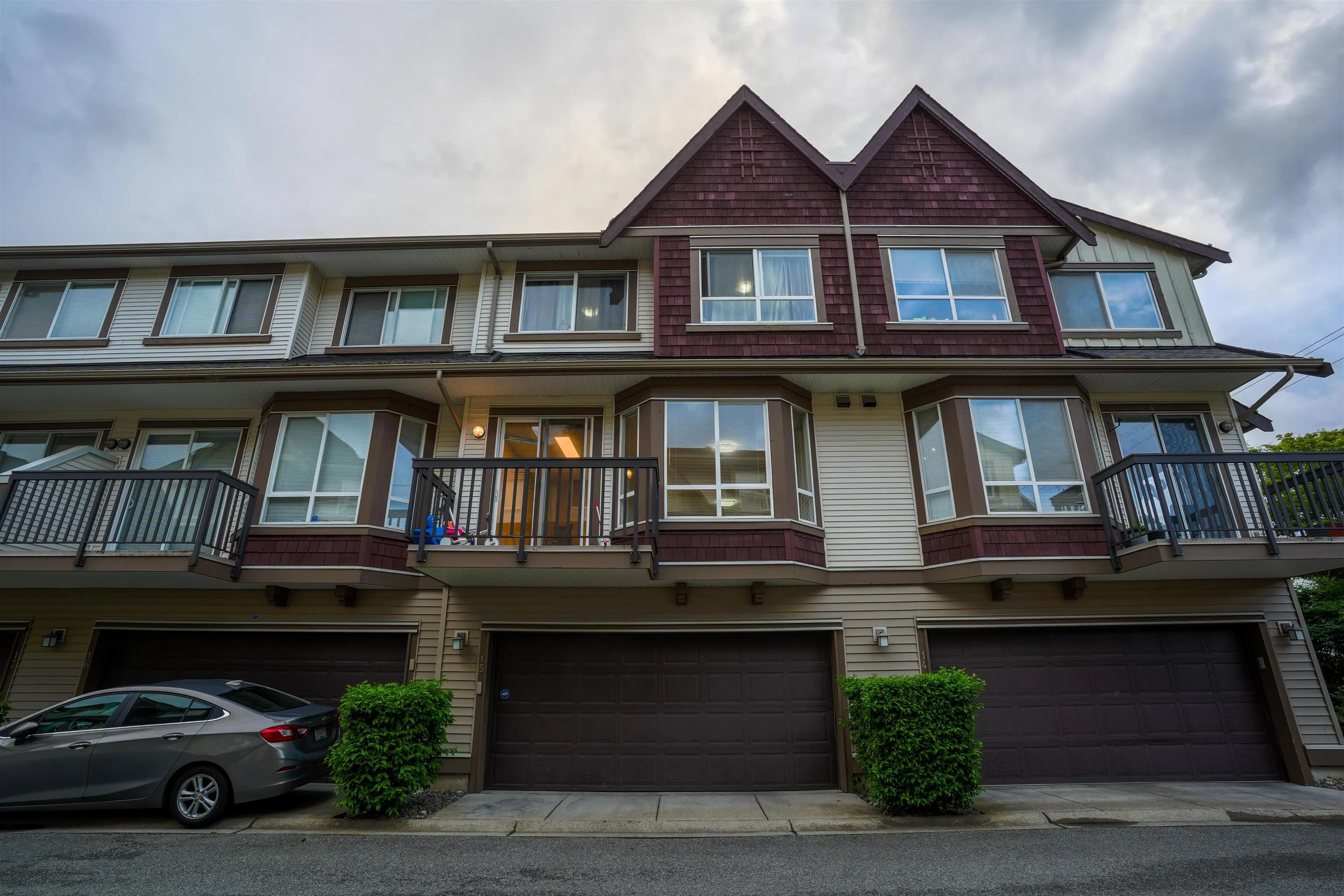 7155 189 Street #15