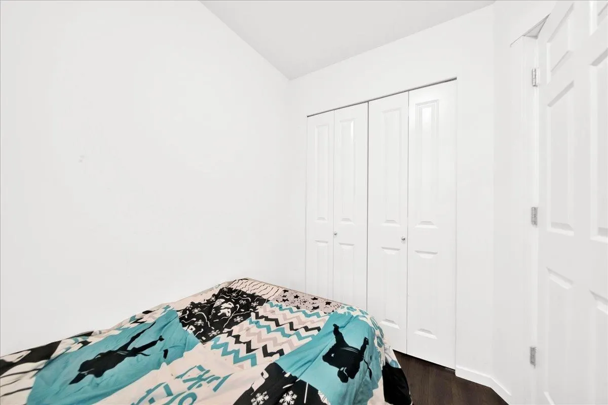 15340 Guildford Drive #105