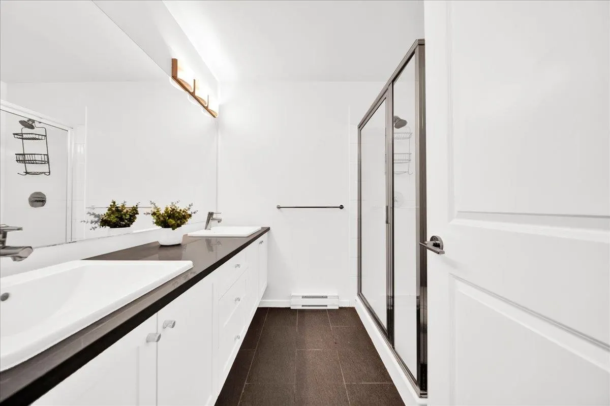 15340 Guildford Drive #105
