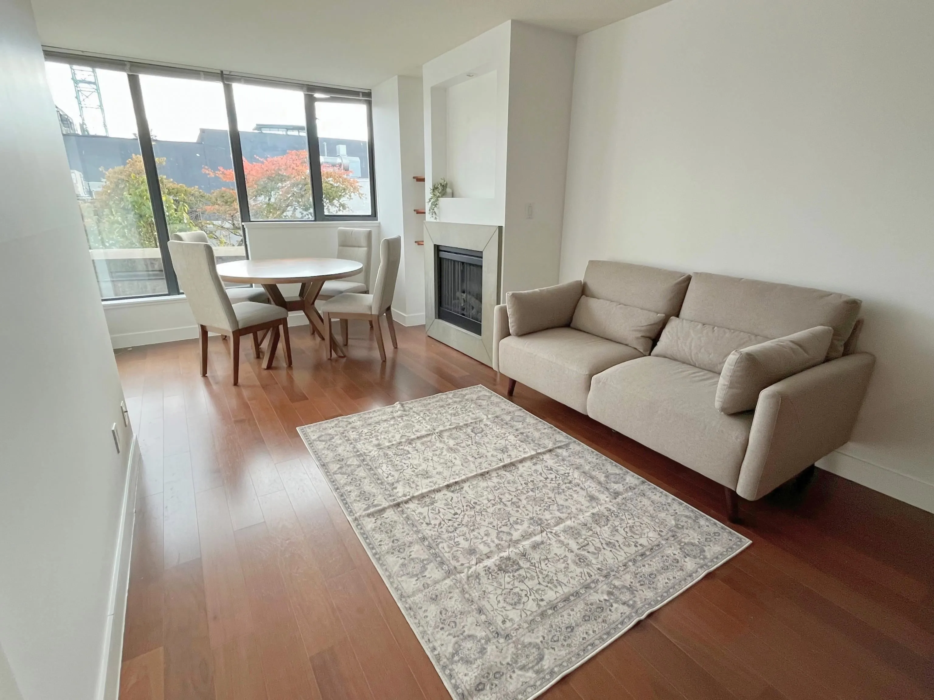 3228 Tupper Street #221